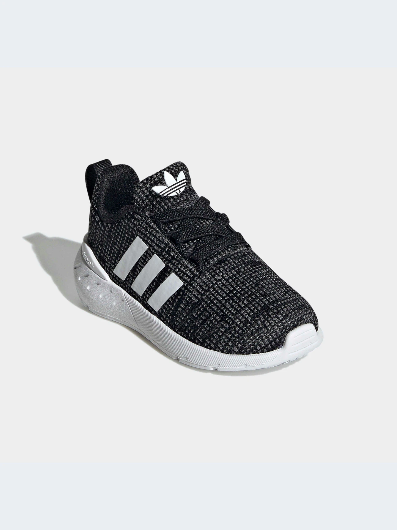 Кроссовки Adidas Swift модель GW8184-KZ Кроссовки Adidas Swift модель GW8184-KZ Фото