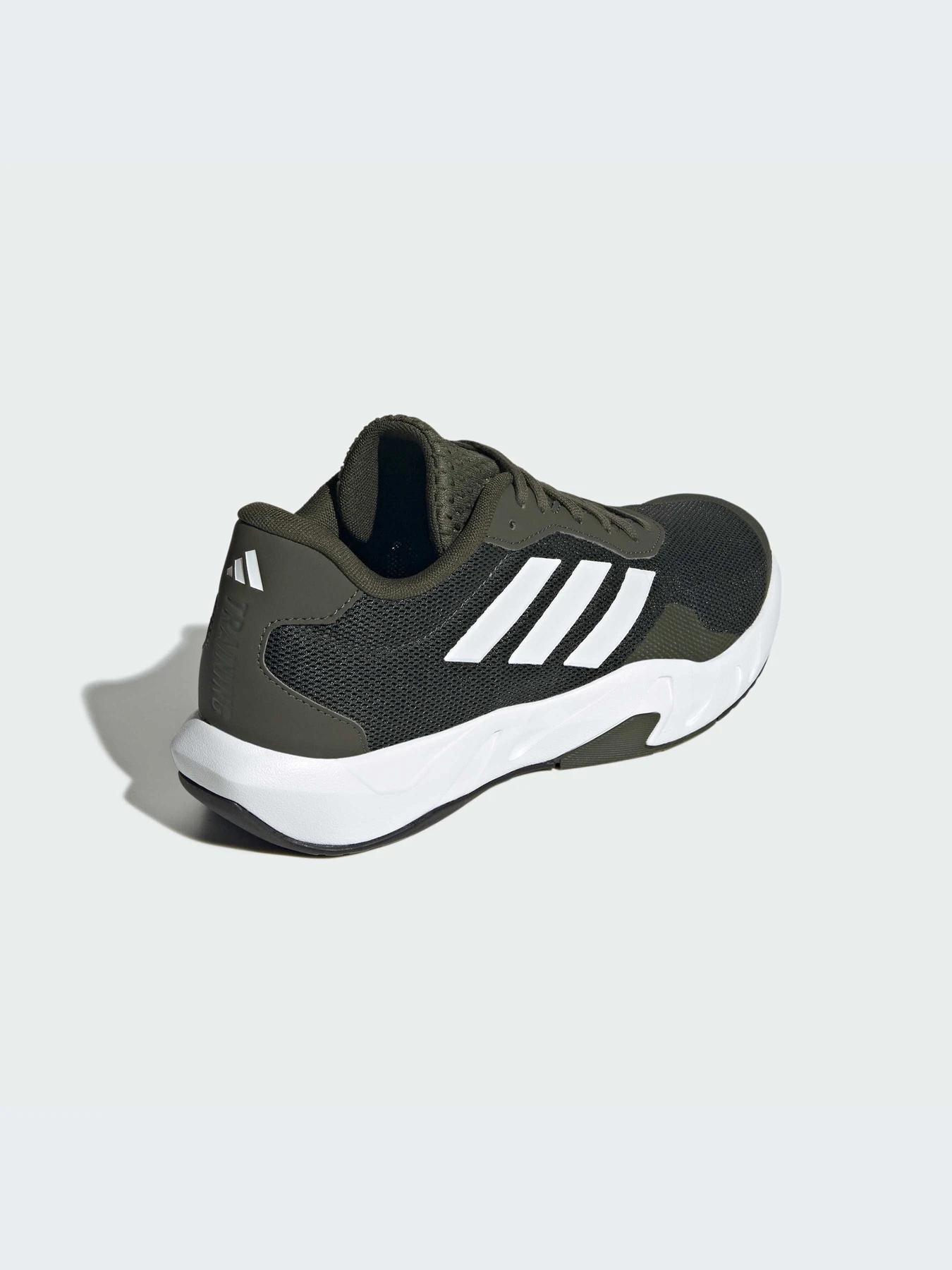 Кроссовки Adidas модель JS3180-KZ Кроссовки Adidas модель JS3180-KZ Фото