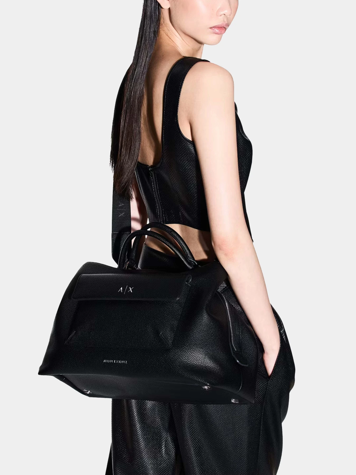 Сумки Armani Exchange модель XW001542-AF17019-UC001 Фото