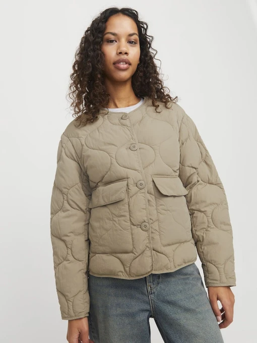 Куртки и дубленки JACK & JONES модель 12268995_Coriander Фото