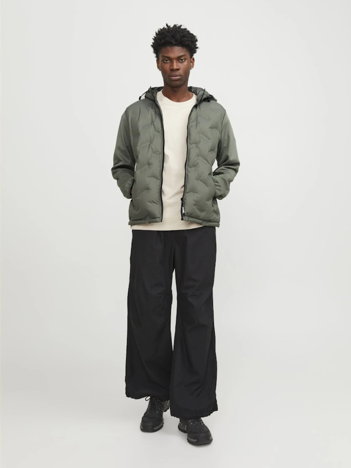 Куртки и дубленки JACK & JONES модель 12254548_AGAVEGREEN Куртки и дубленки JACK & JONES модель 12254548_AGAVEGREEN Фото