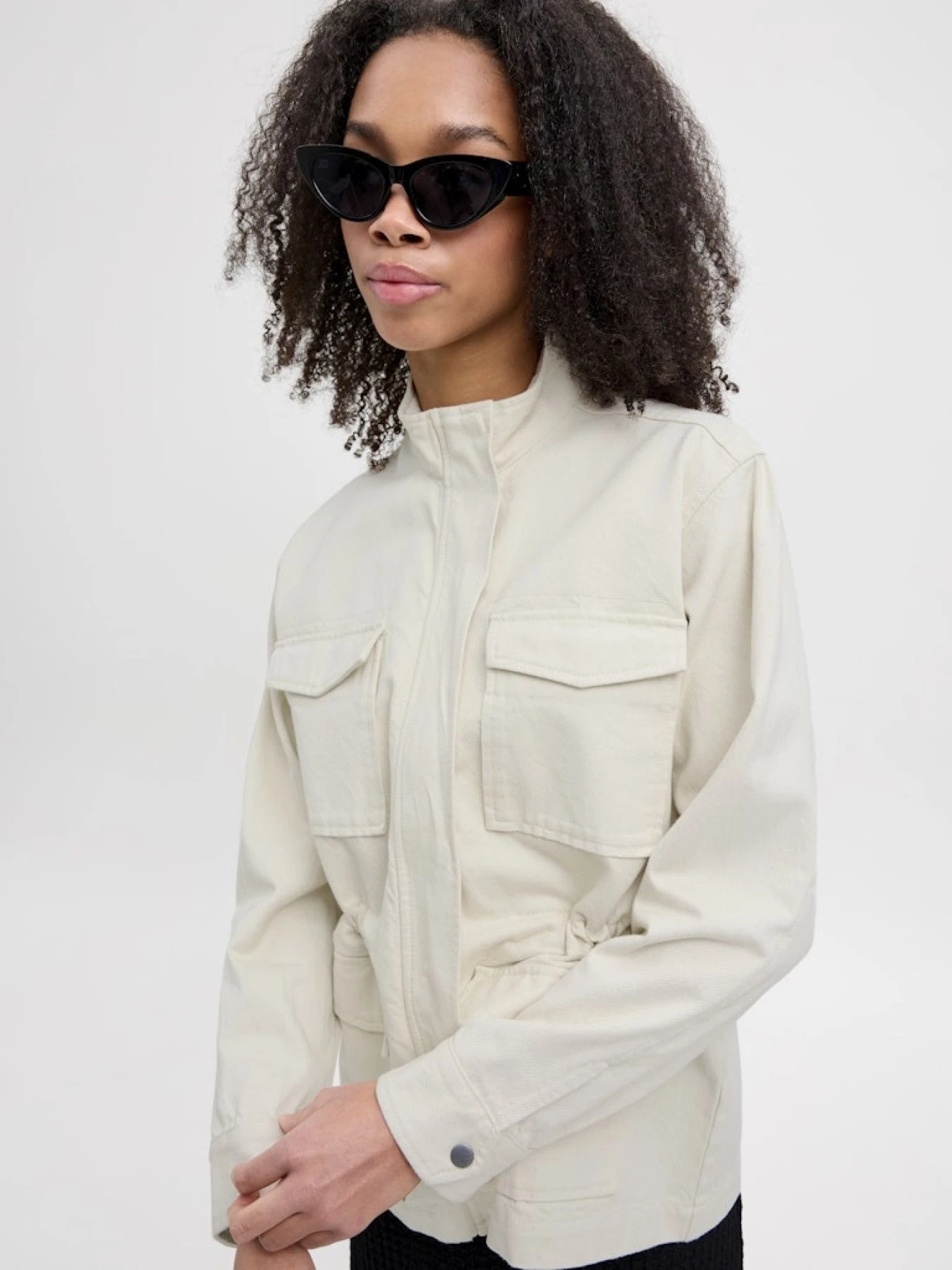 Куртки и дубленки JACK & JONES модель 12269066_BoneWhite Фото