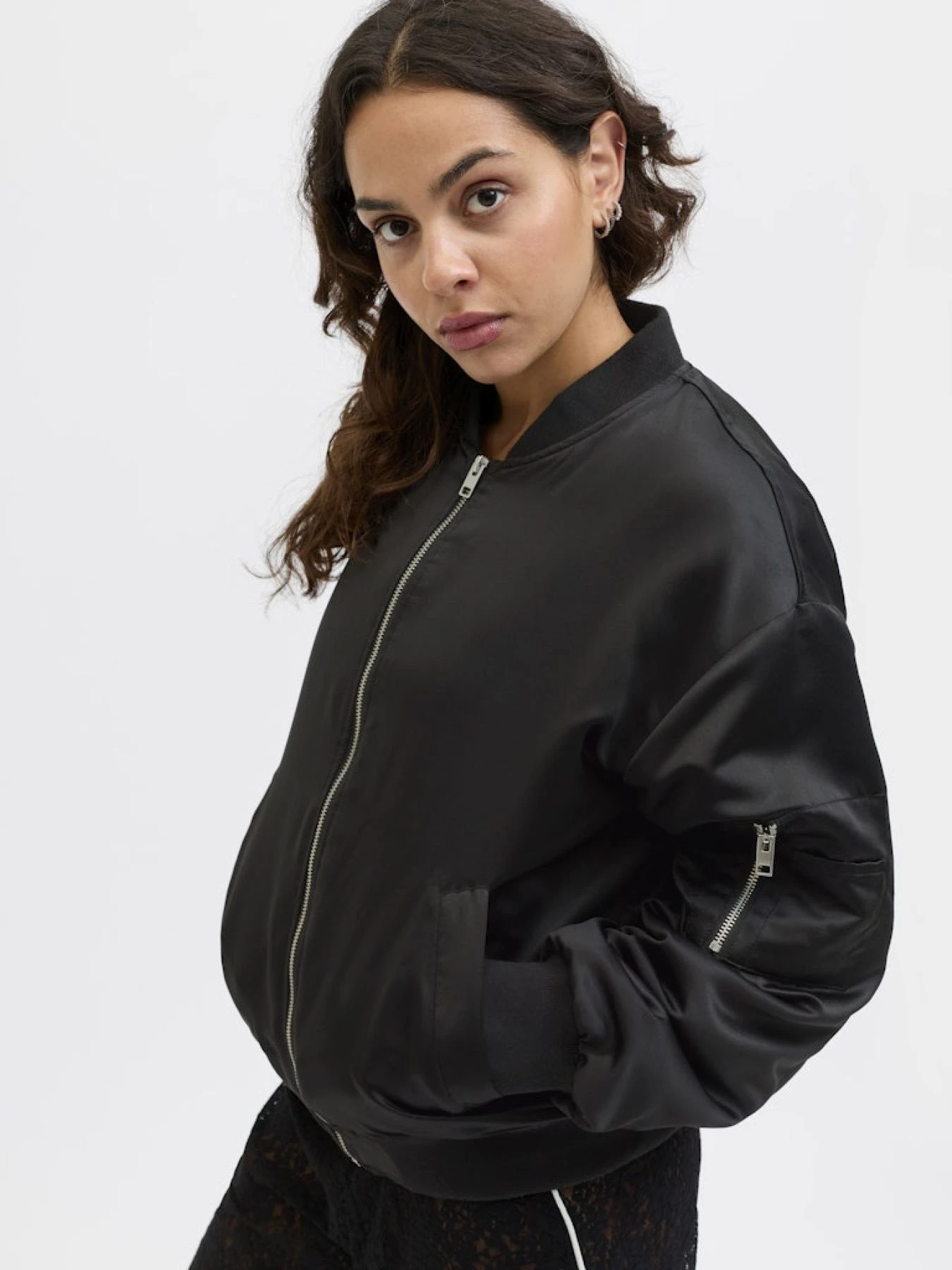 Куртки и дубленки JACK & JONES модель 12224679_Black Фото