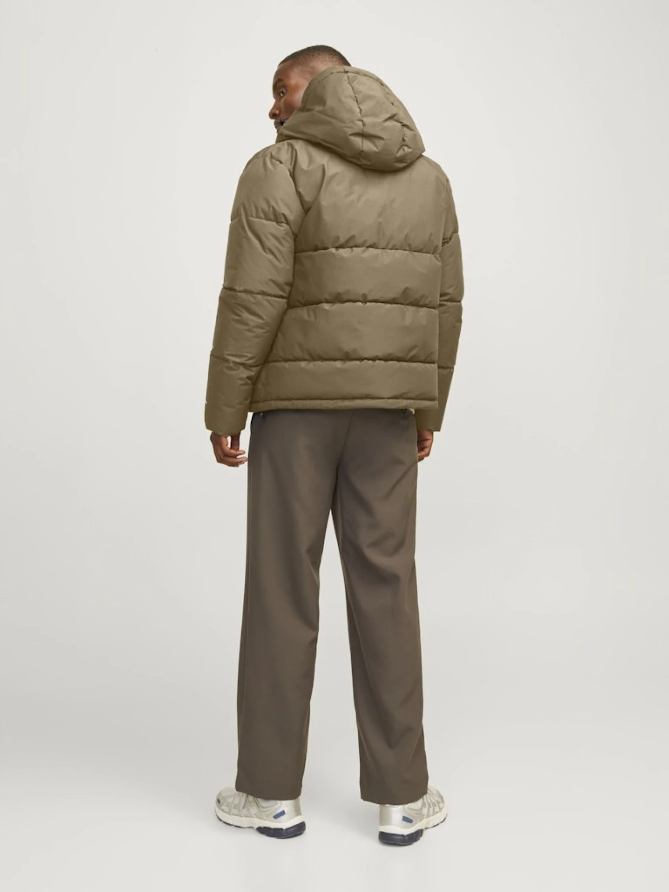 Куртки и дубленки JACK & JONES модель 12259850_Elmwood Фото