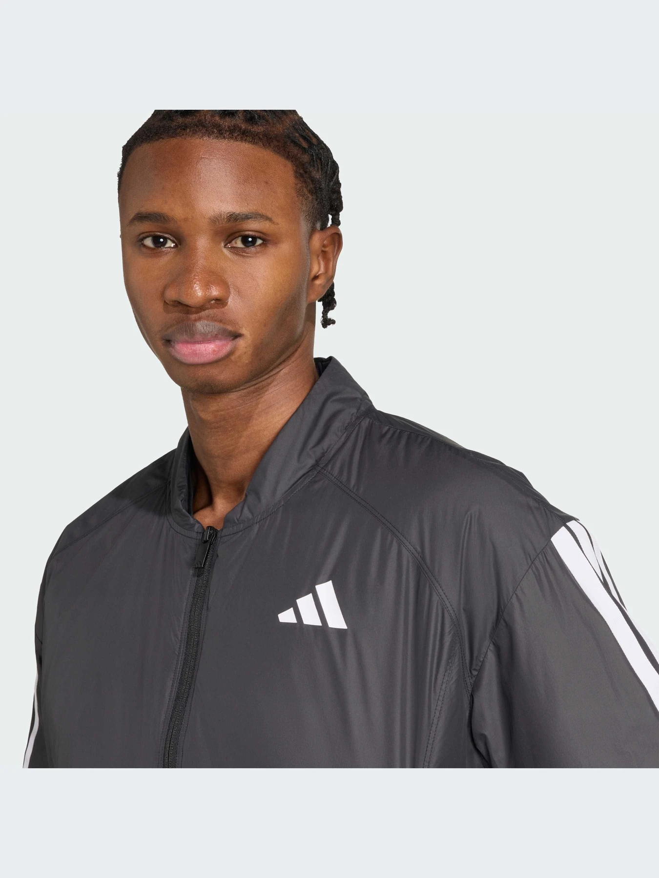 Куртки и дубленки Adidas модель JV5172-KZ Куртки и дубленки Adidas модель JV5172-KZ Фото