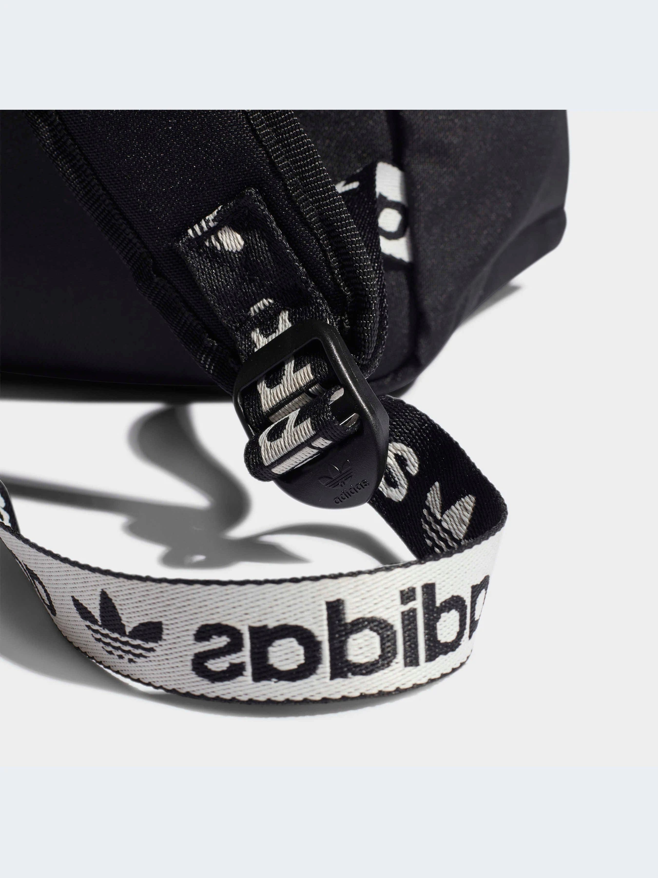 Рюкзаки Adidas Adicolor модель H35596-KZ Рюкзаки Adidas Adicolor модель H35596-KZ Фото