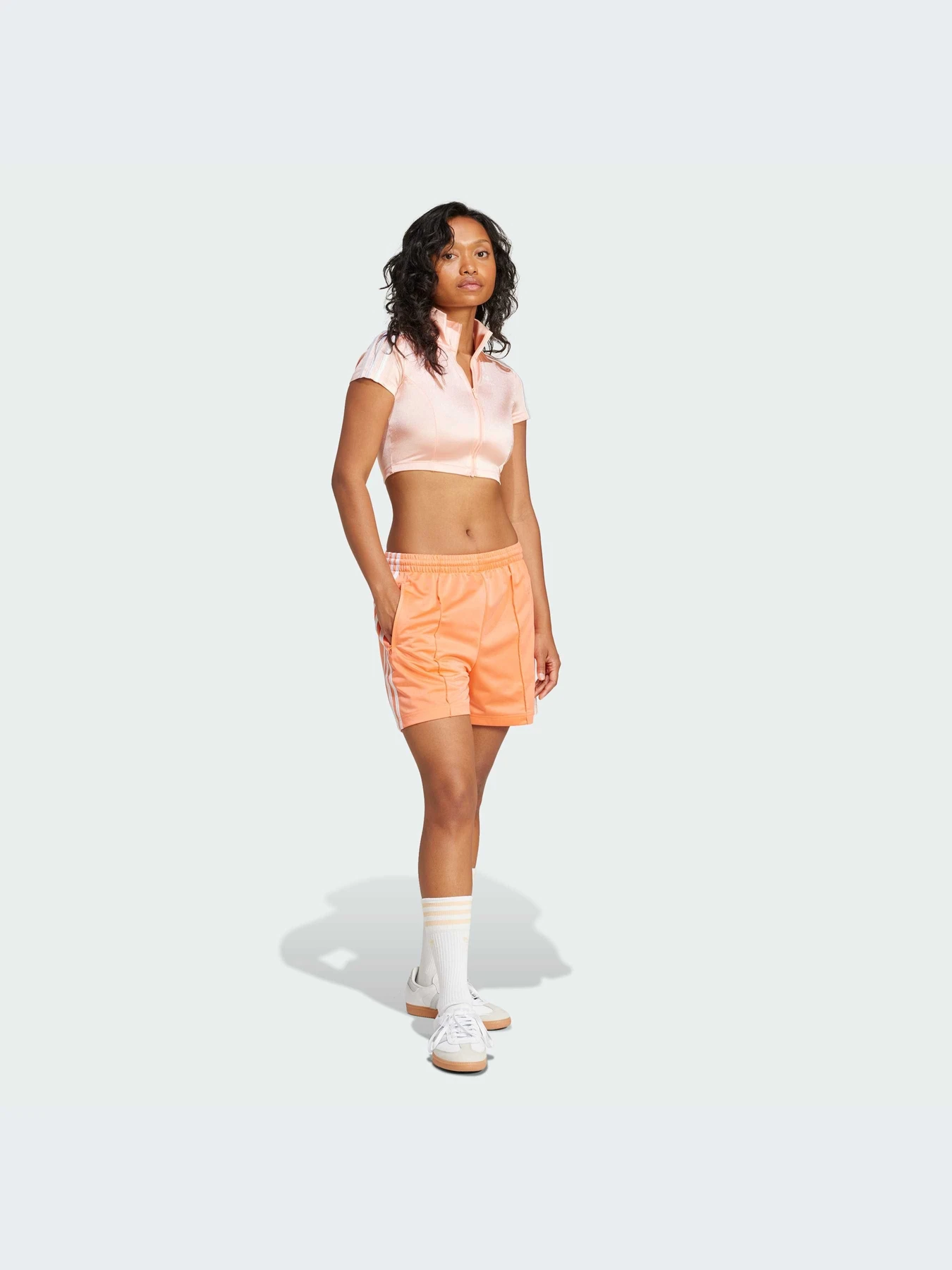 Шорты Adidas Adicolor модель JD0818-KZ Шорты Adidas Adicolor модель JD0818-KZ Фото
