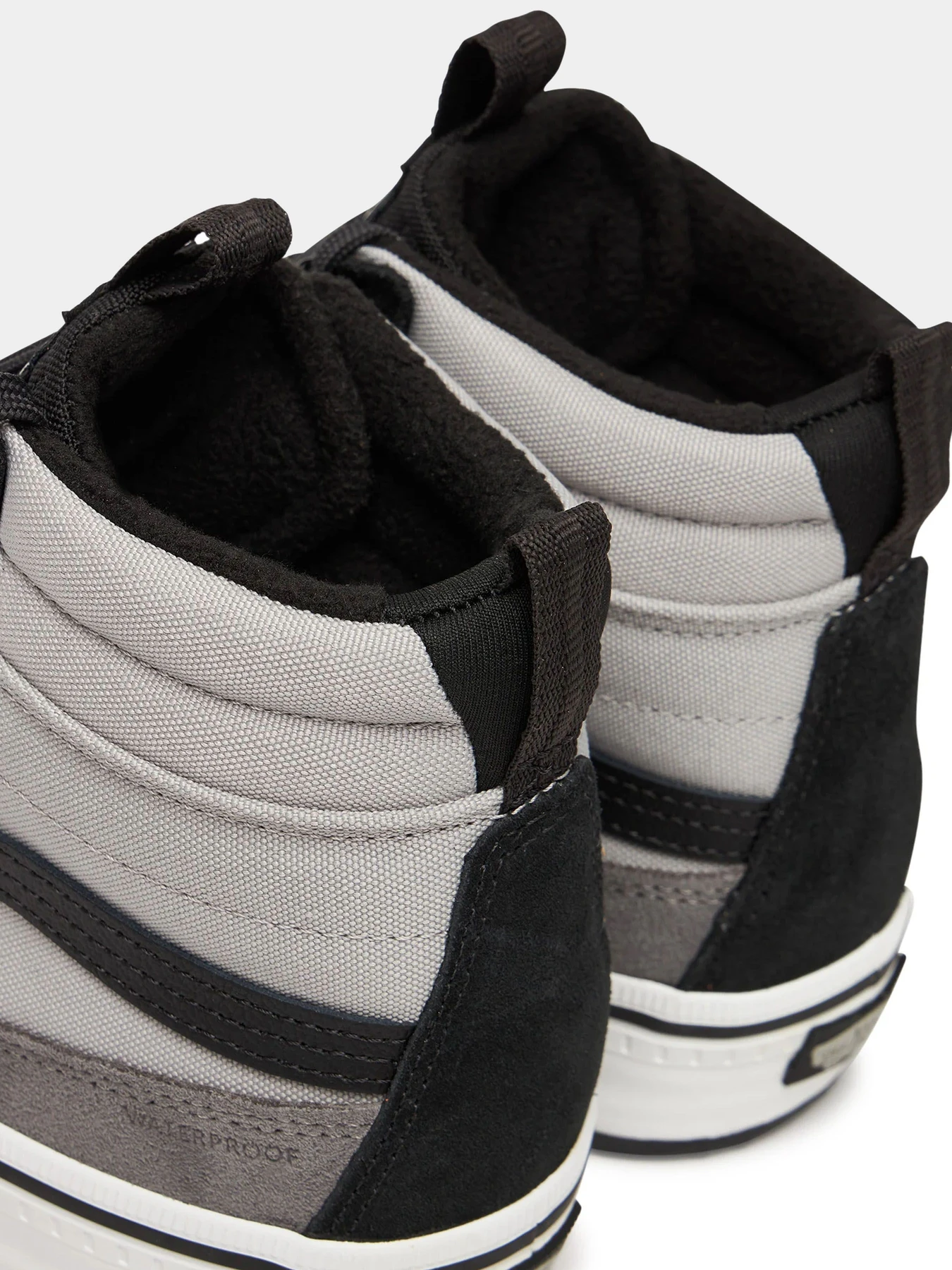 Кеды Vans модель VN000DAQ2391 Кеды Vans модель VN000DAQ2391 Фото