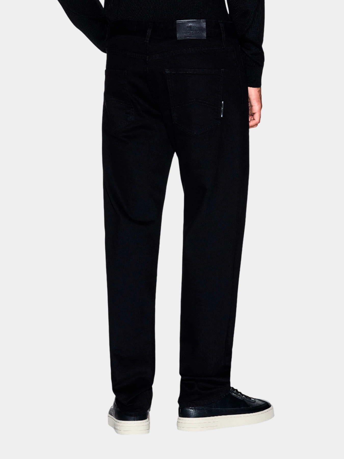 Джинсы Armani Exchange модель XM000069-AF18809-MC002 Джинсы Armani Exchange модель XM000069-AF18809-MC002 Фото