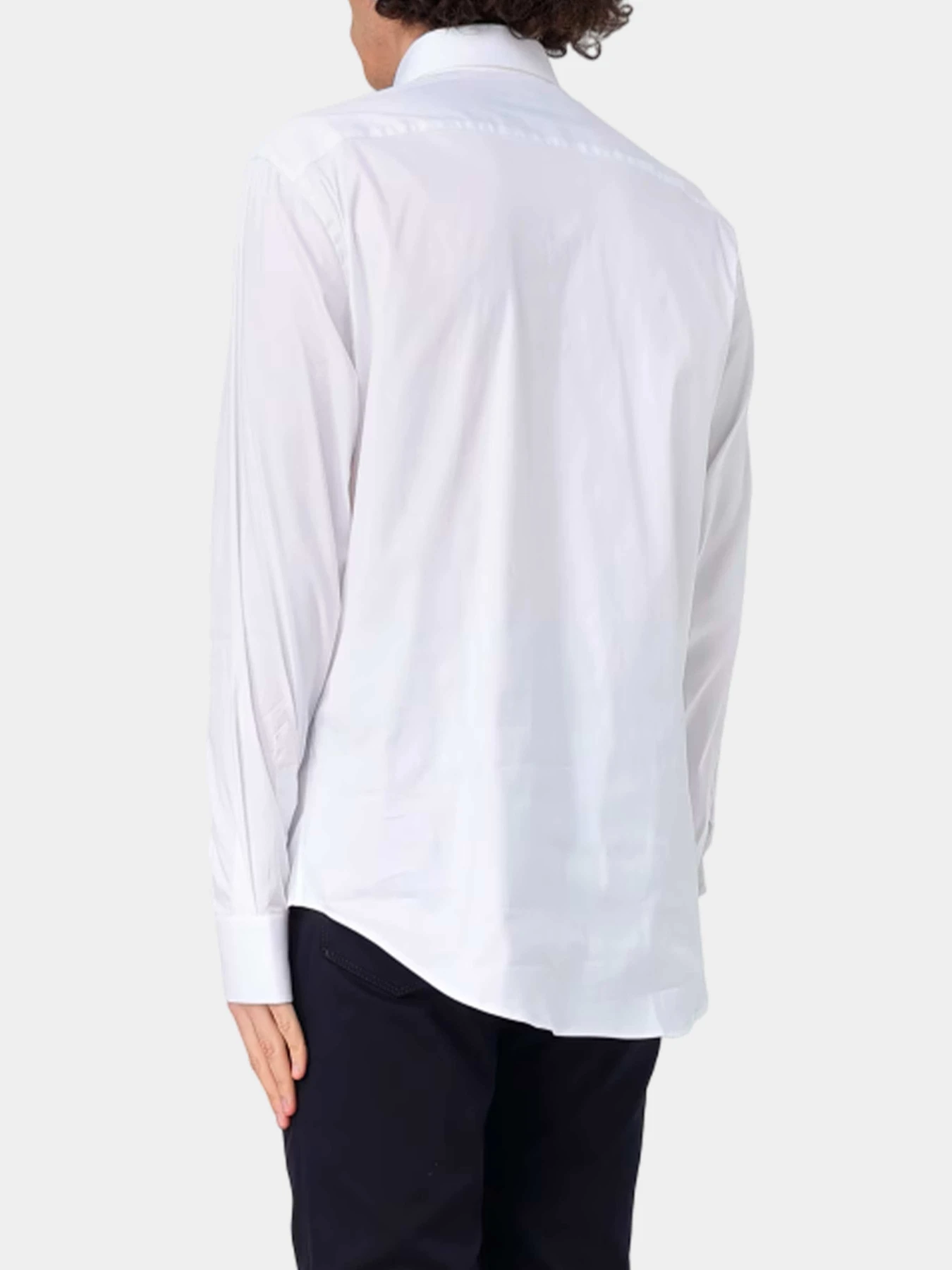 Рубашки Emporio Armani модель EM000195-TE10400-U0002 Рубашки Emporio Armani модель EM000195-TE10400-U0002 Фото