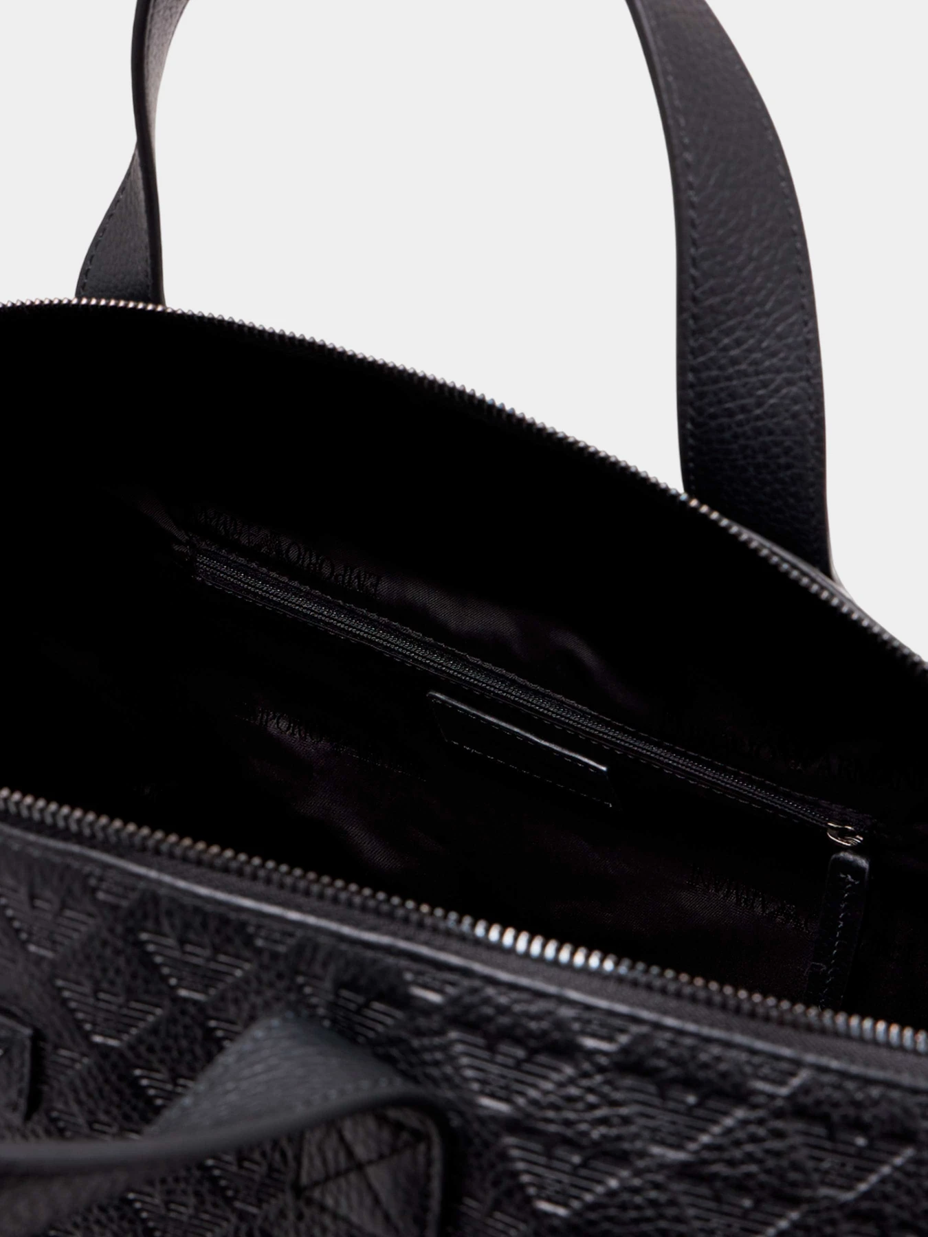 Сумки Emporio Armani модель EM001676-AF14774-UC001 Фото