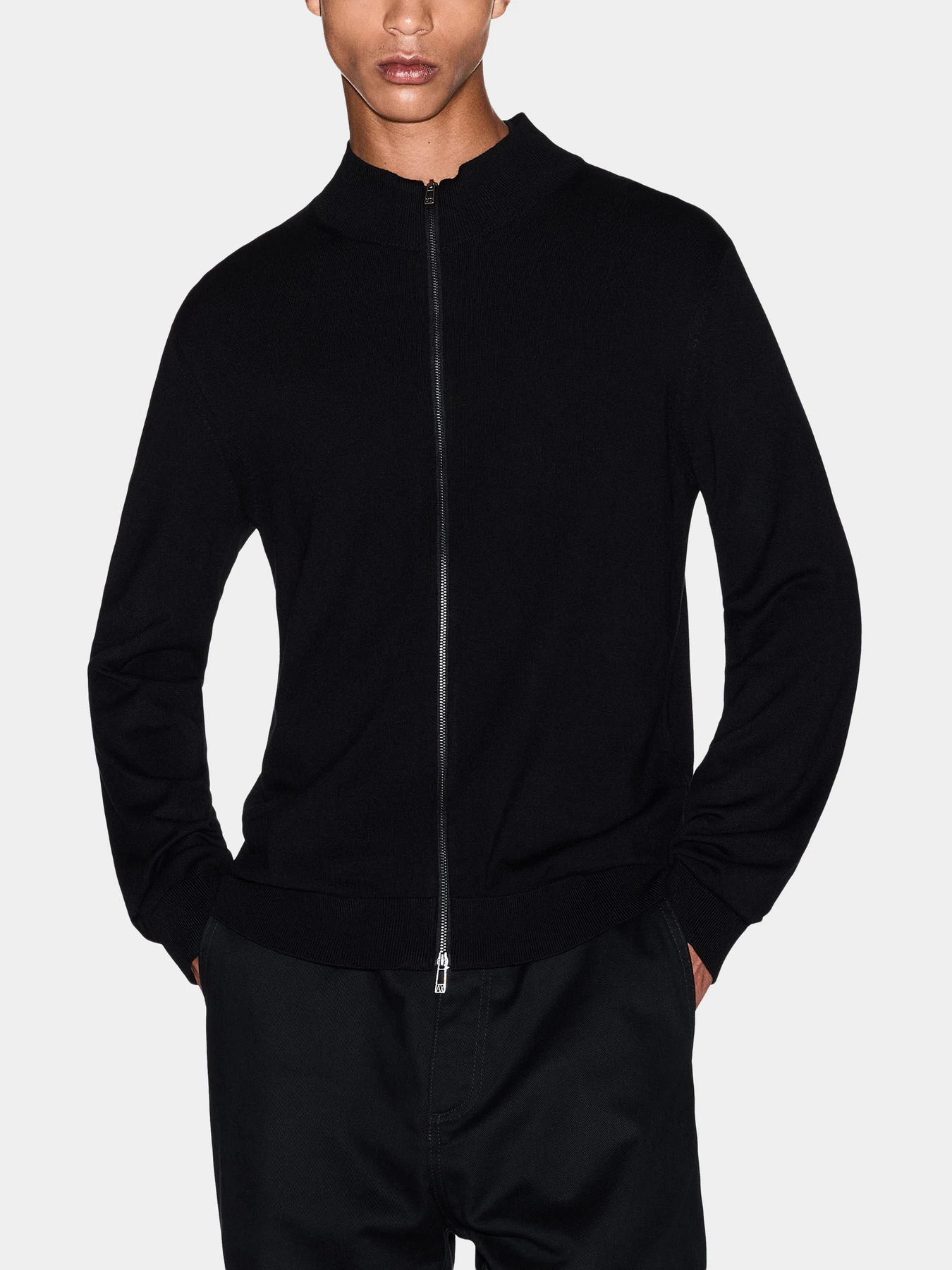 Худи и свитшоты Armani Exchange модель XM001279-AF10454-UC001 Худи и свитшоты Armani Exchange модель XM001279-AF10454-UC001 Фото