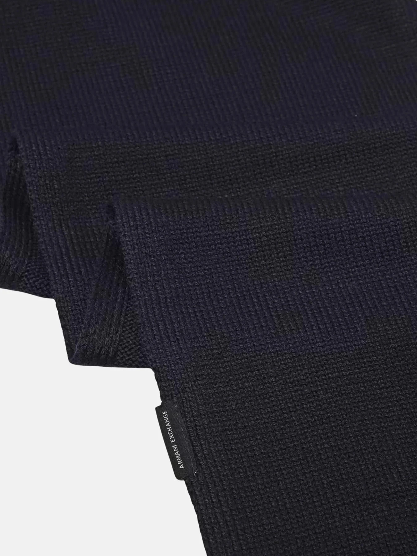 Шарфы и платки Armani Exchange модель XM001535-AF14008-UB101 Шарфы и платки Armani Exchange модель XM001535-AF14008-UB101 Фото