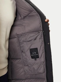 Куртки и дубленки Armani Exchange модель XM001846-AF16340-UC001 Фото