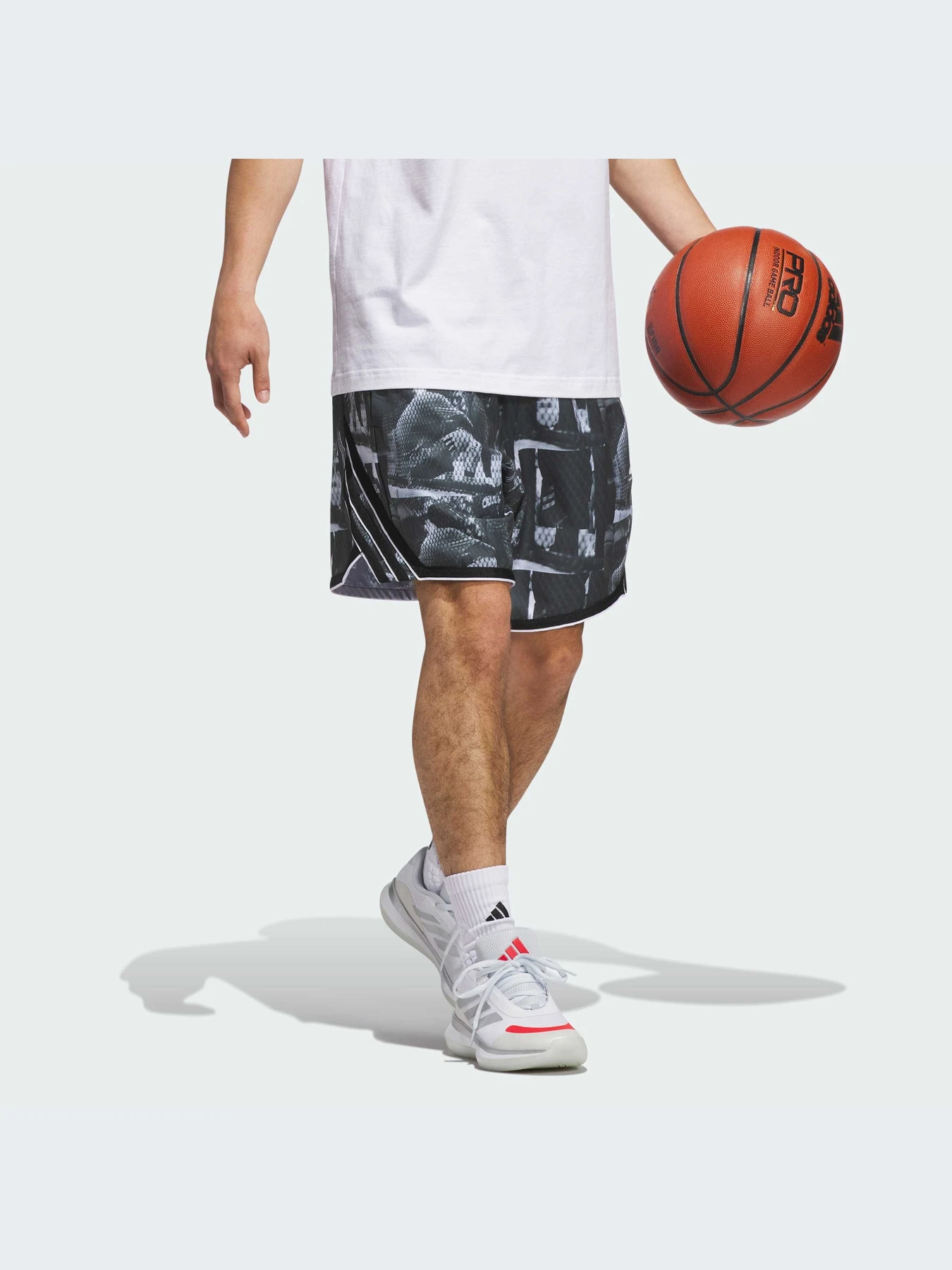 Шорты Adidas модель JN2460-KZ Шорты Adidas модель JN2460-KZ Фото