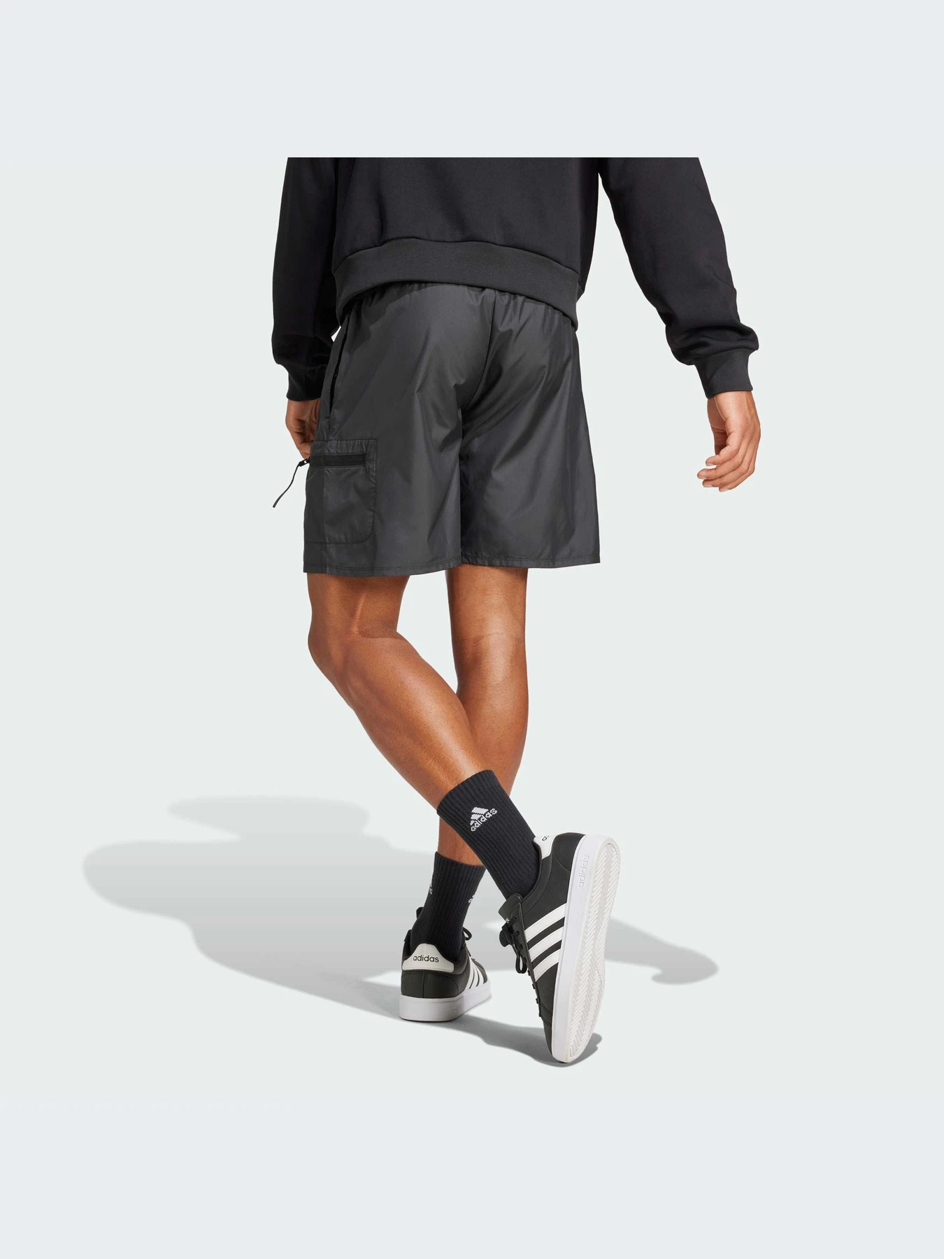 Шорты Adidas модель JF3282-KZ Шорты Adidas модель JF3282-KZ Фото