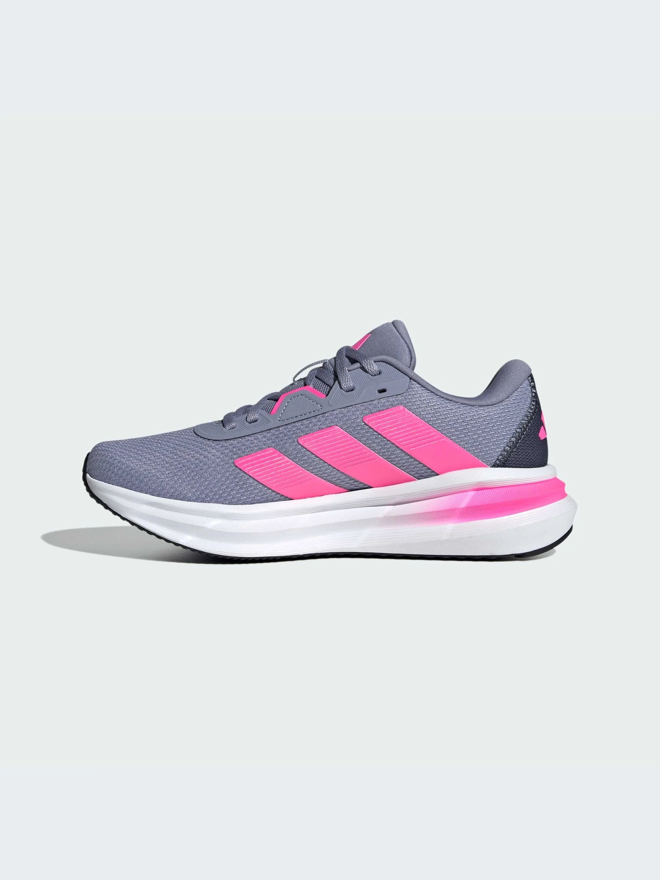 Кроссовки Adidas Galaxy модель JQ2608-KZ Кроссовки Adidas Galaxy модель JQ2608-KZ Фото