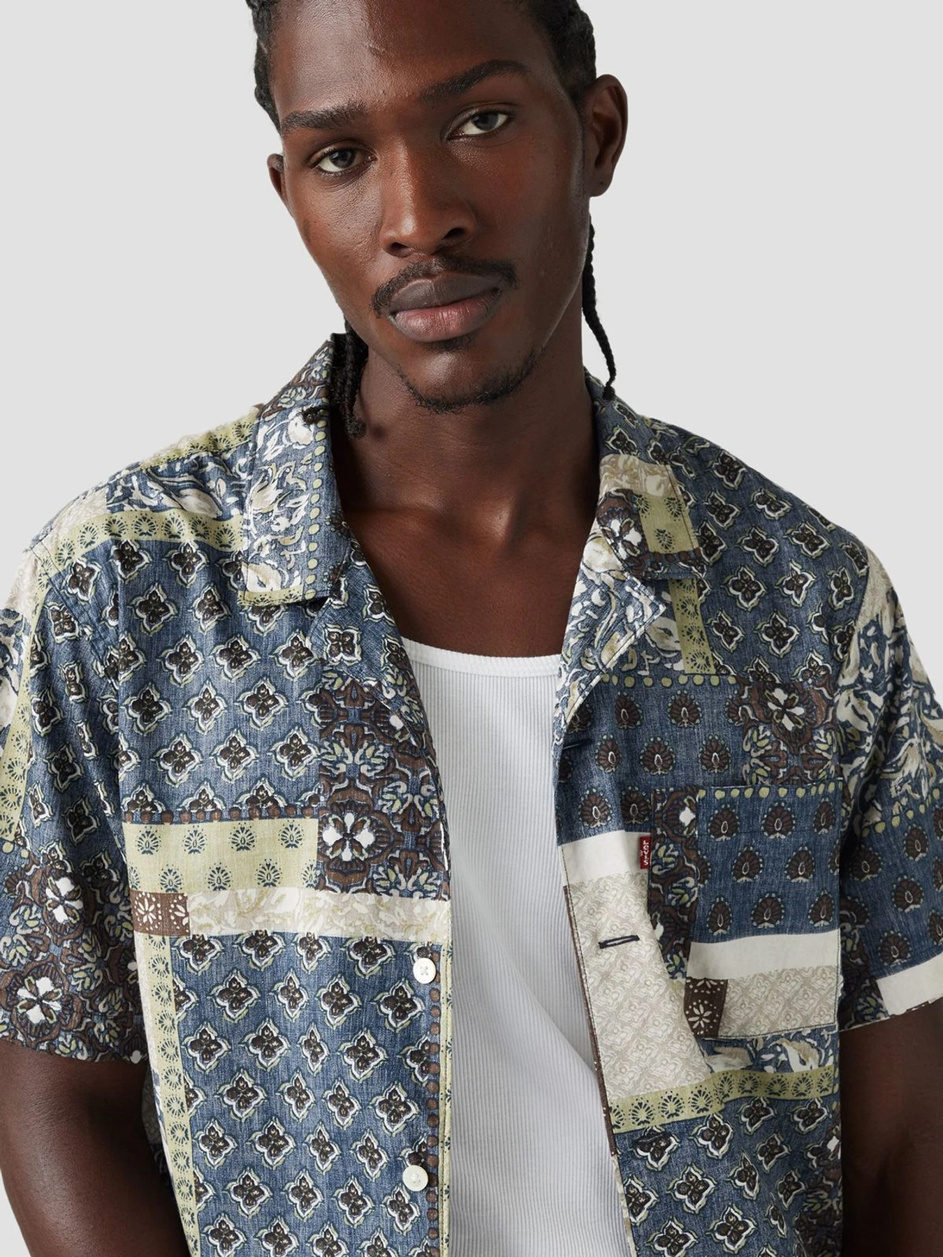 Рубашки Levi's модель 72625-0110 Рубашки Levi's модель 72625-0110 Фото