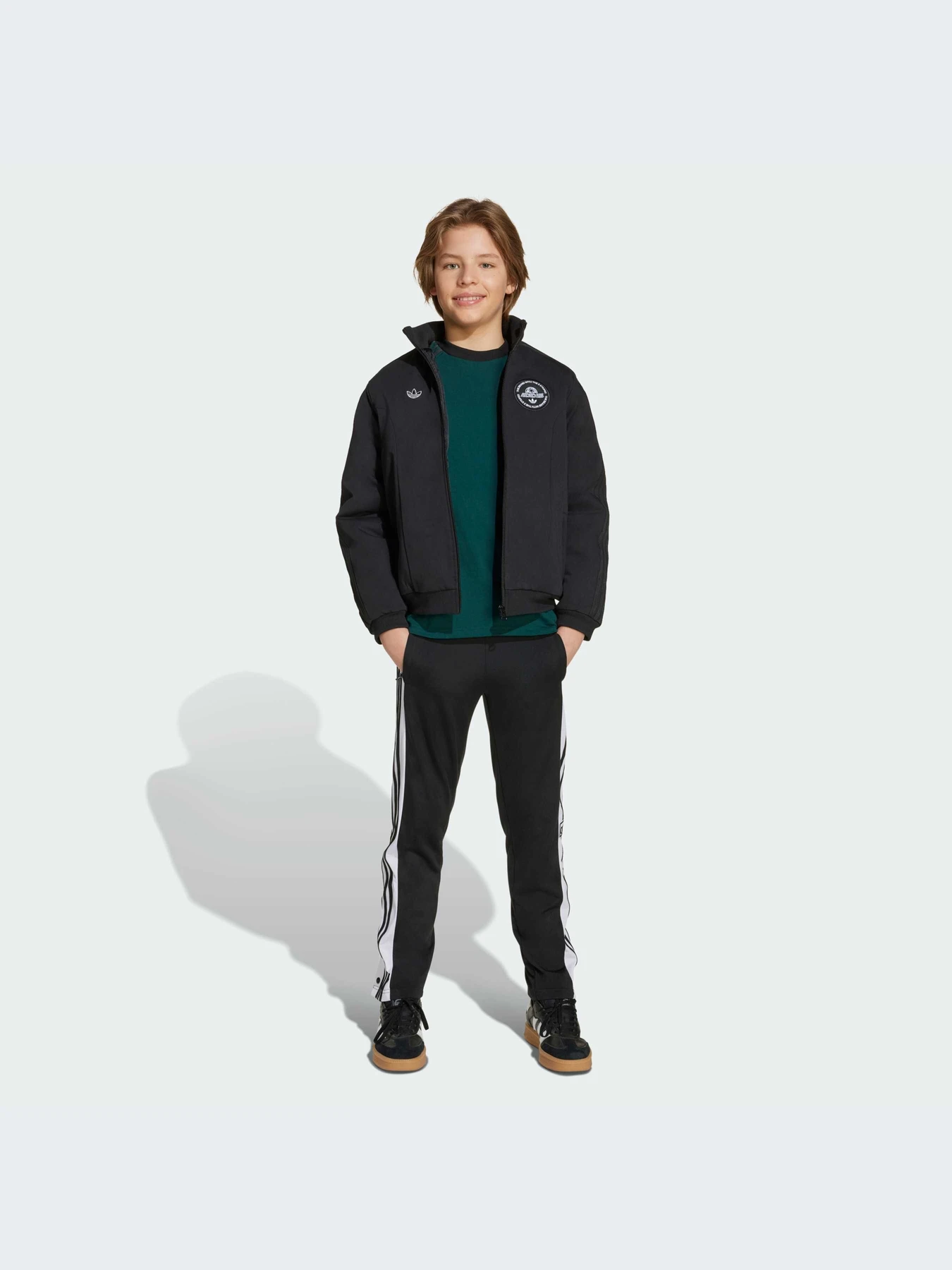 Куртки и дубленки Adidas модель JV7706-KZ Куртки и дубленки Adidas модель JV7706-KZ Фото