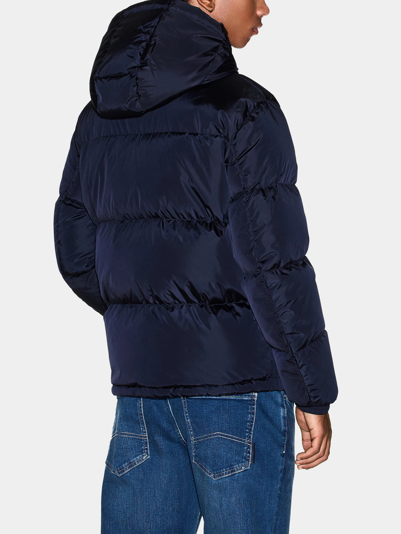 Куртки и дубленки Armani Exchange модель XM000348-AF12286-UB101 Куртки и дубленки Armani Exchange модель XM000348-AF12286-UB101 Фото