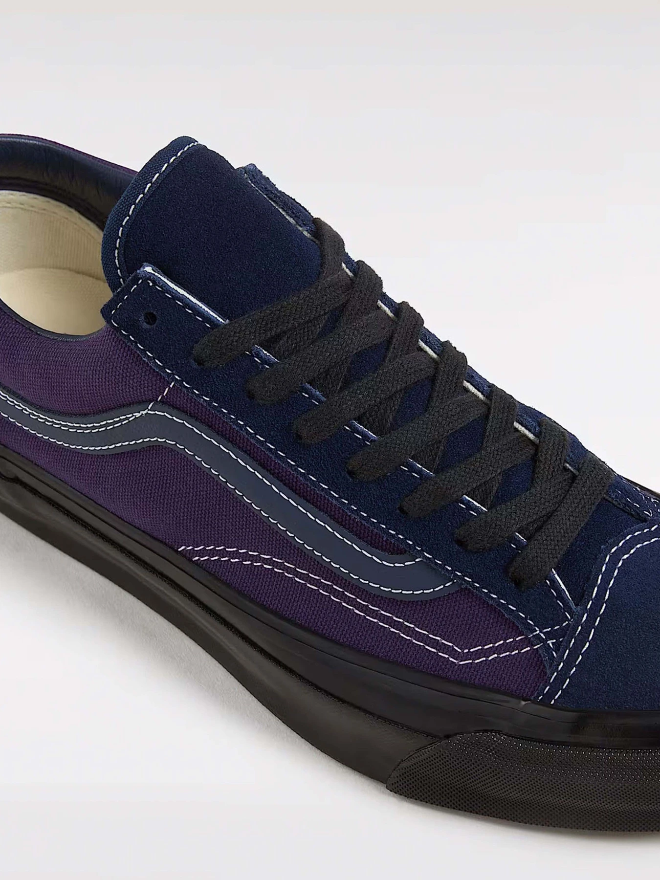 Кеды Vans модель VN000D57ESD1 Кеды Vans модель VN000D57ESD1 Фото