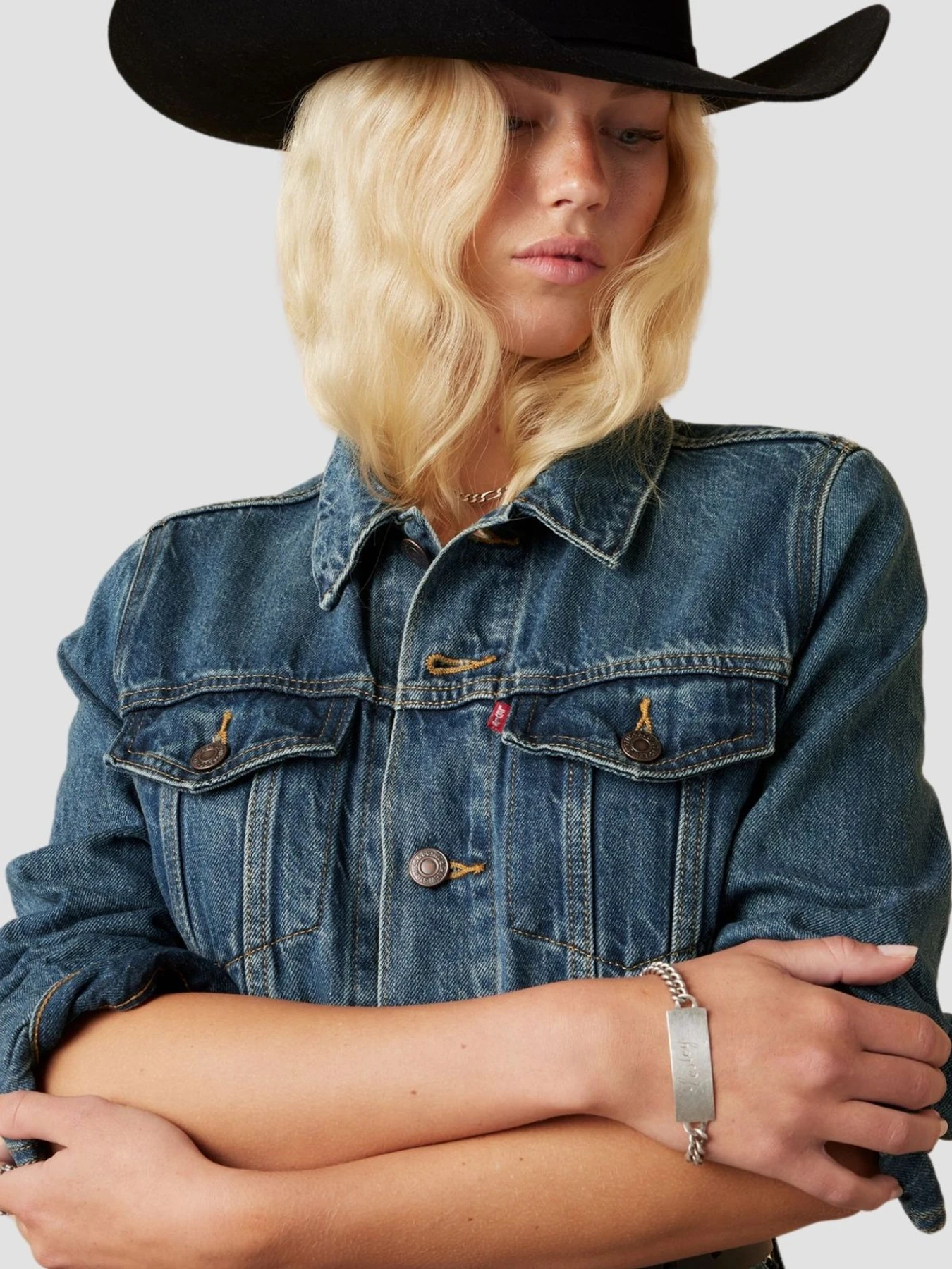 Куртки и дубленки Levi's модель 29945-0063 Куртки и дубленки Levi's модель 29945-0063 Фото