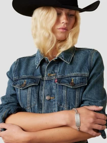 Куртки и дубленки Levi's модель 29945-0063 Фото