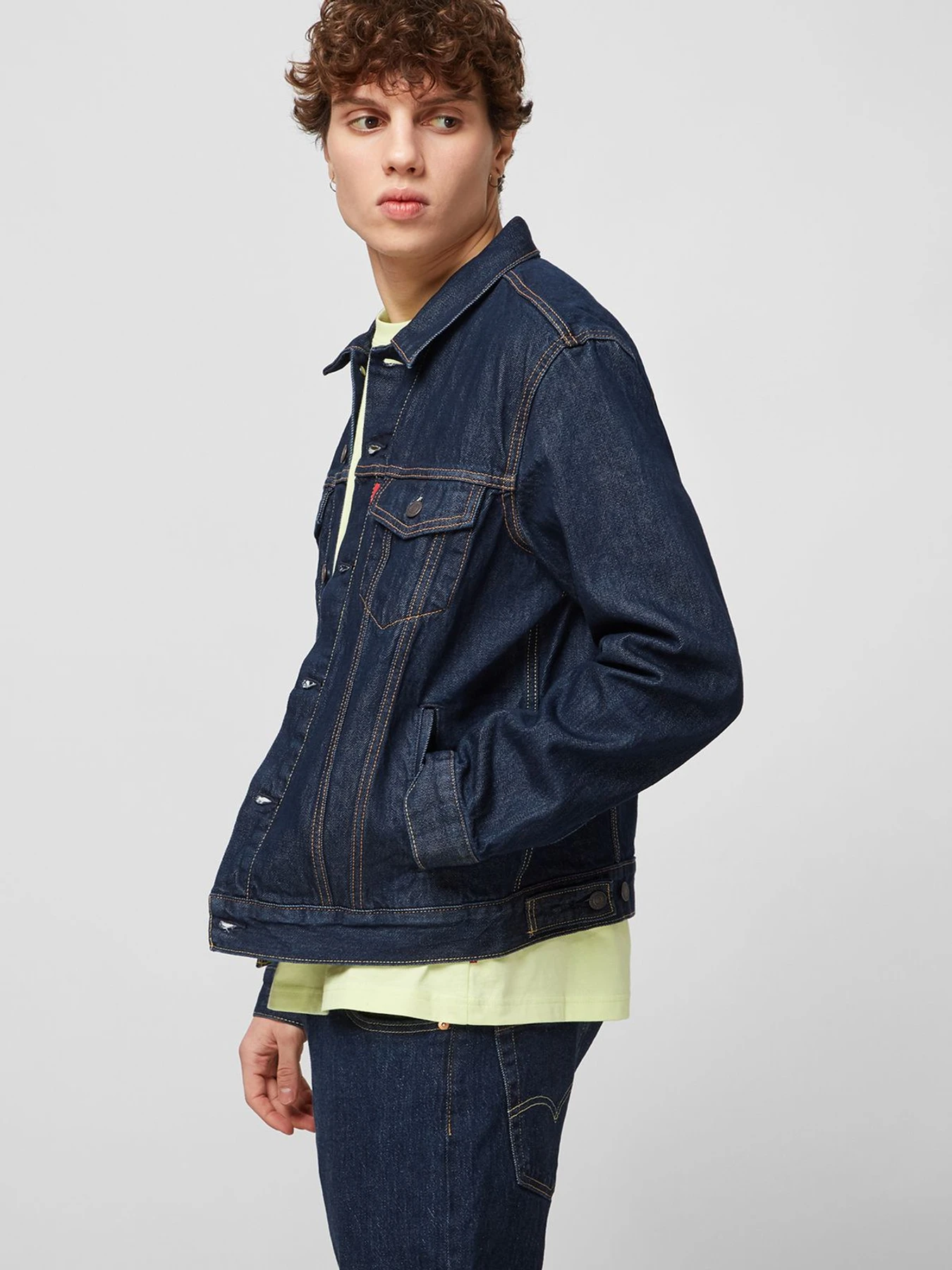 Куртки и дубленки Levi's модель 72334-0557 Куртки и дубленки Levi's модель 72334-0557 Фото