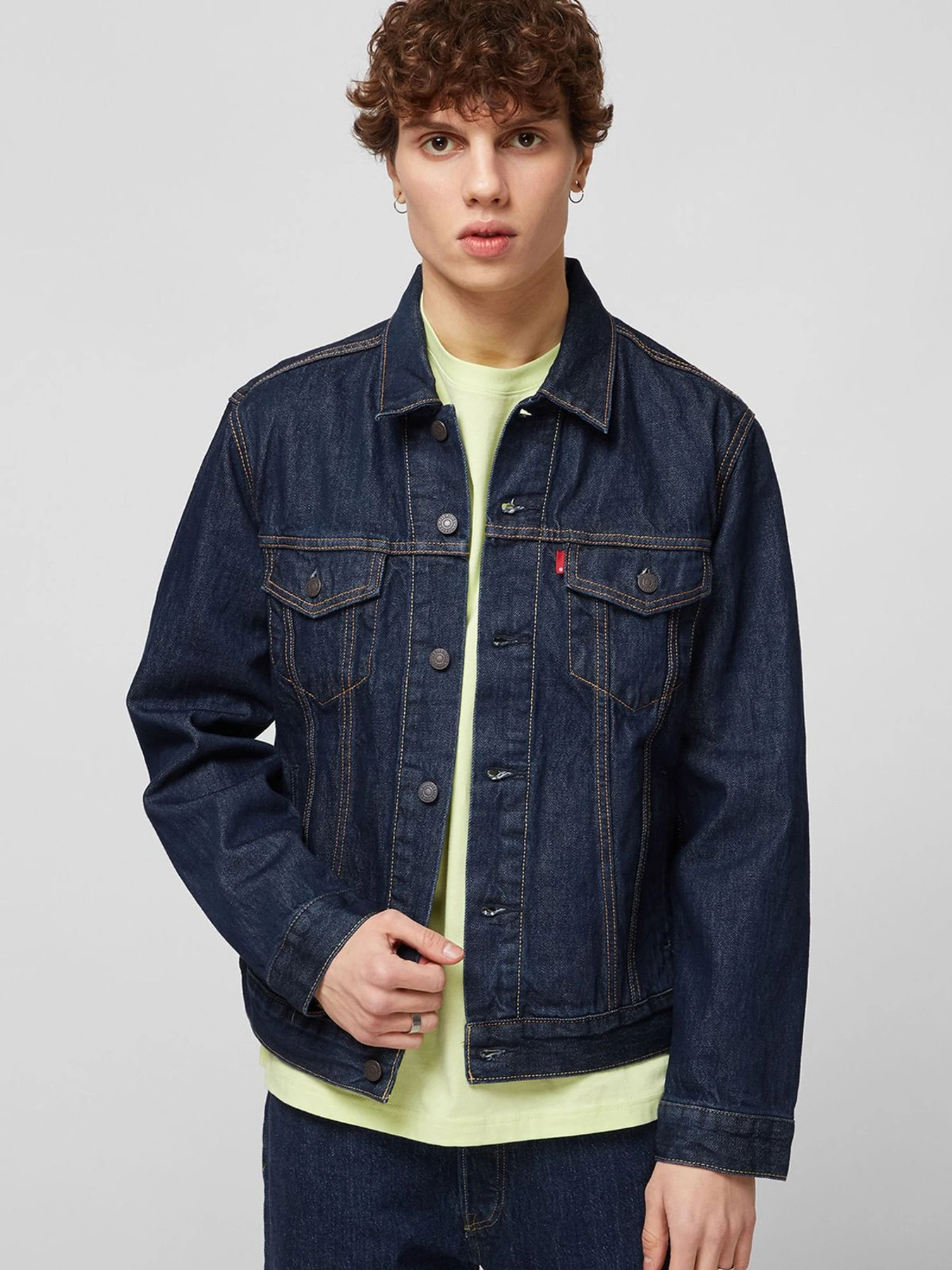 Куртки и дубленки Levi's модель 72334-0557 Куртки и дубленки Levi's модель 72334-0557 Фото