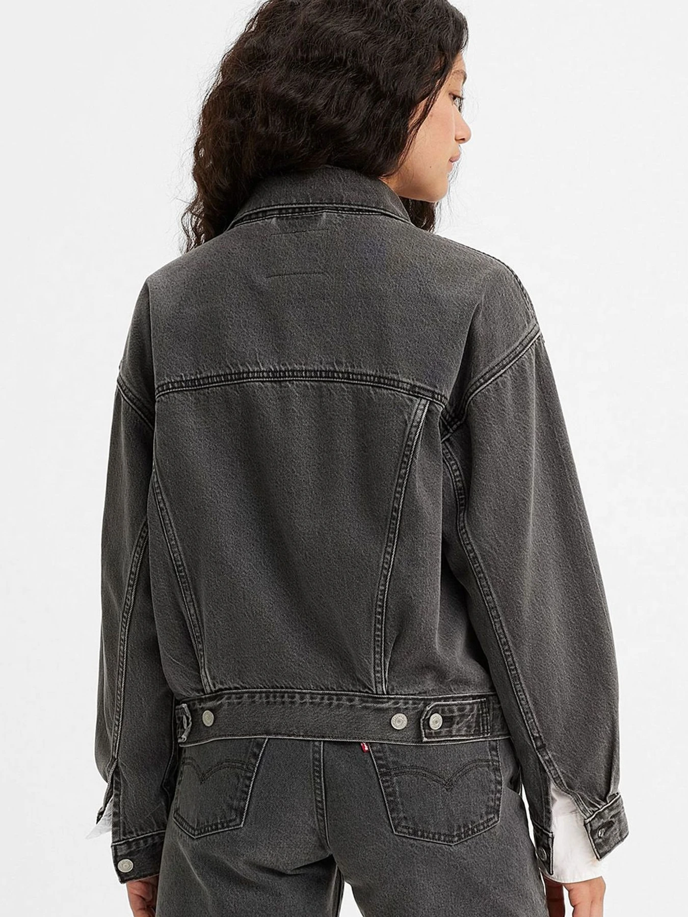 Куртки и дубленки Levi's модель A1743-0000 Фото
