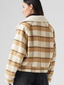 Куртки и дубленки Levi's модель A9369-0000 Фото