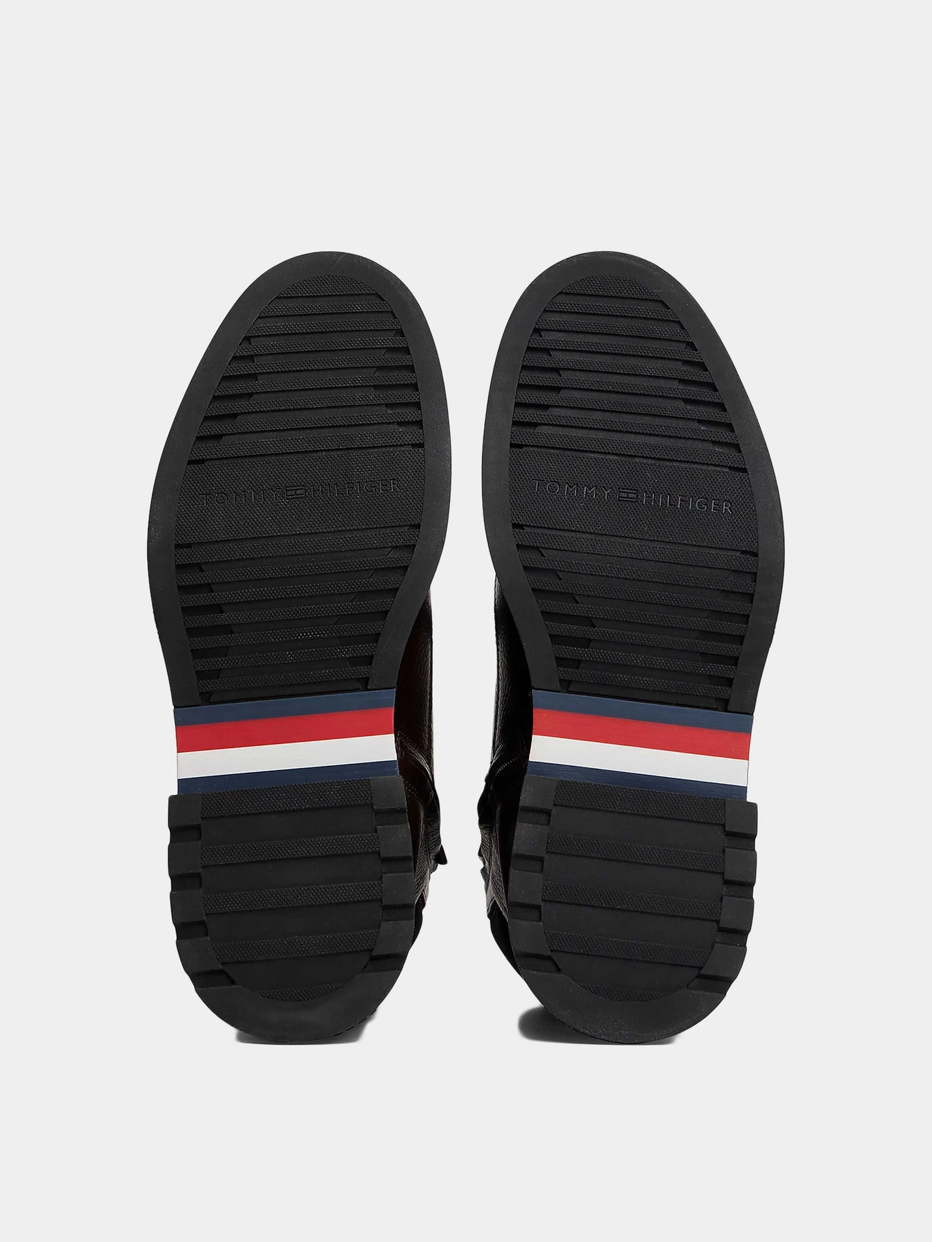 Ботинки и сапоги Tommy Hilfiger модель FM0FM05595-GT6 Ботинки и сапоги Tommy Hilfiger модель FM0FM05595-GT6 Фото