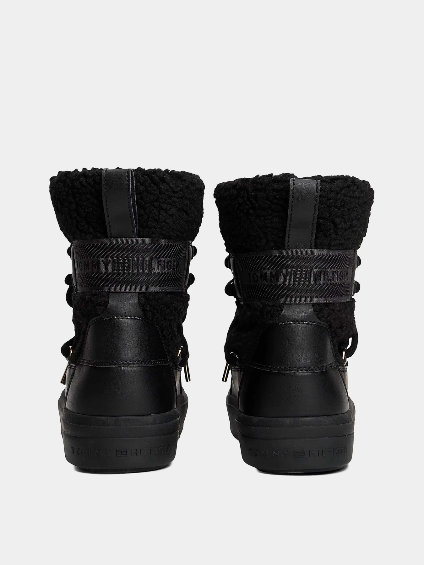 Ботинки и сапоги Tommy Hilfiger модель FW0FW08788-BDS Ботинки и сапоги Tommy Hilfiger модель FW0FW08788-BDS Фото