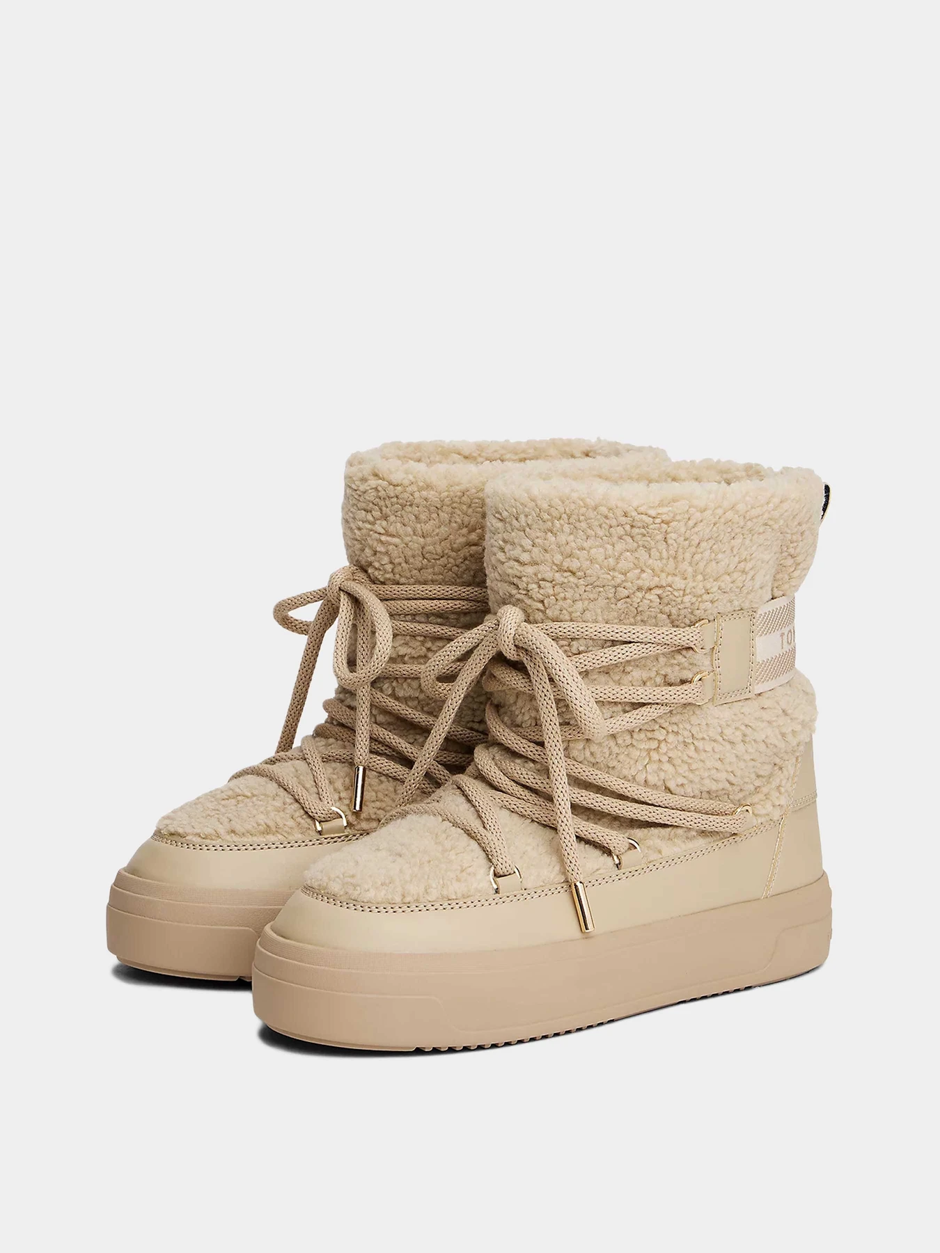 Ботинки и сапоги Tommy Hilfiger модель FW0FW08788-RBT Ботинки и сапоги Tommy Hilfiger модель FW0FW08788-RBT Фото