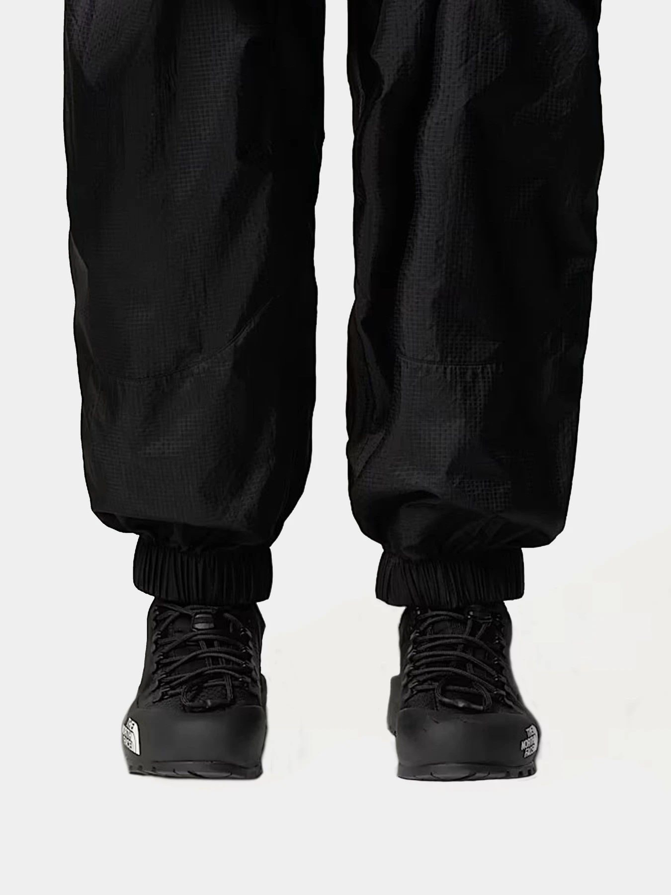 Брюки The North Face модель NF0A89GPJK31 Брюки The North Face модель NF0A89GPJK31 Фото