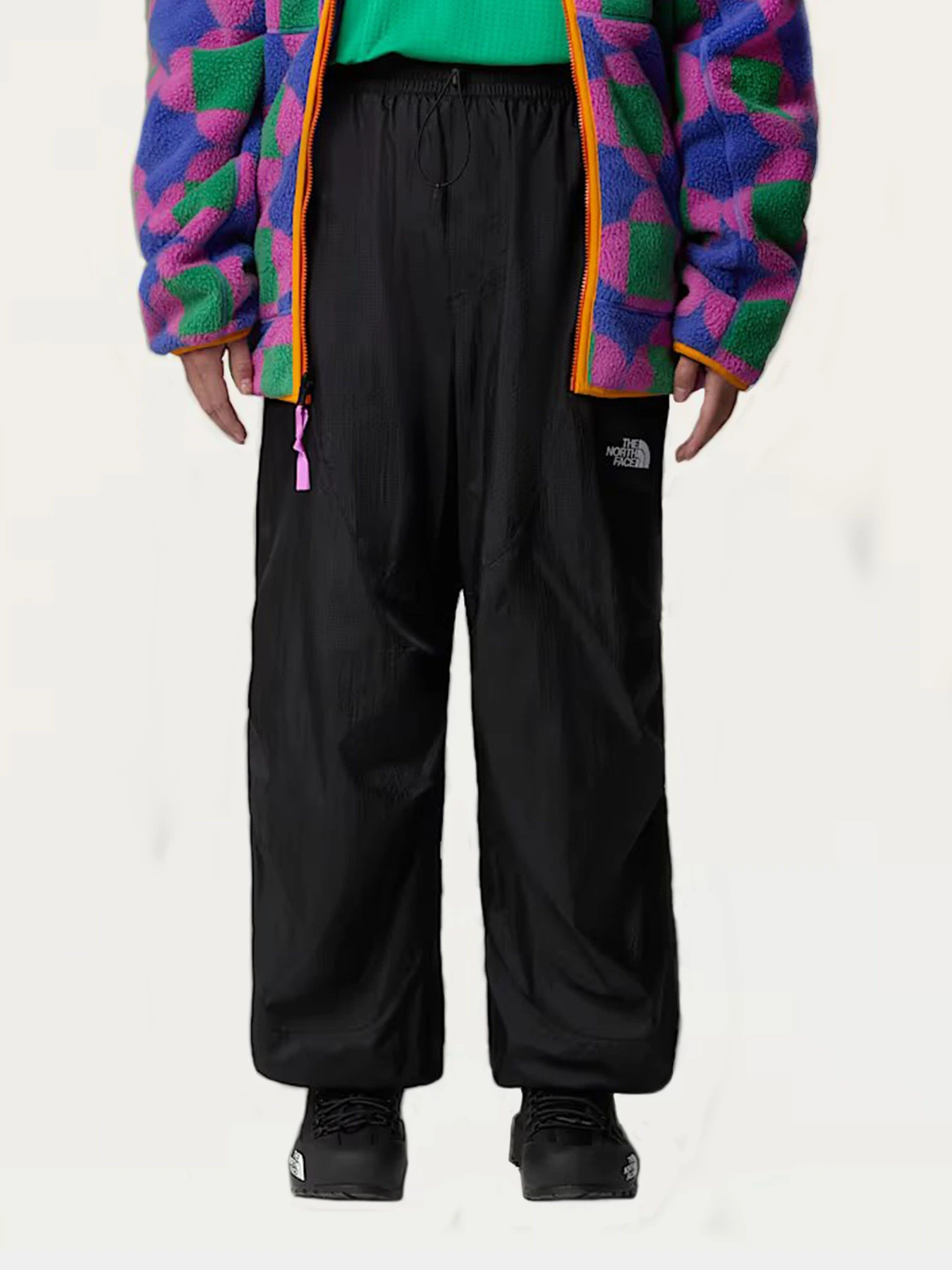 Брюки The North Face модель NF0A89GPJK31 Брюки The North Face модель NF0A89GPJK31 Фото