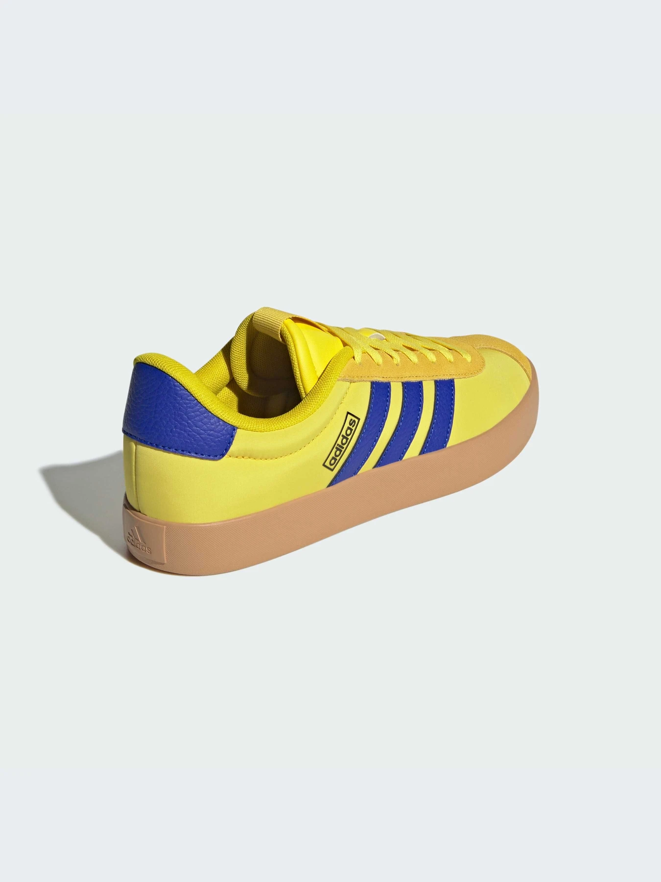 Кроссовки Adidas модель JP5292-KZ Кроссовки Adidas модель JP5292-KZ Фото