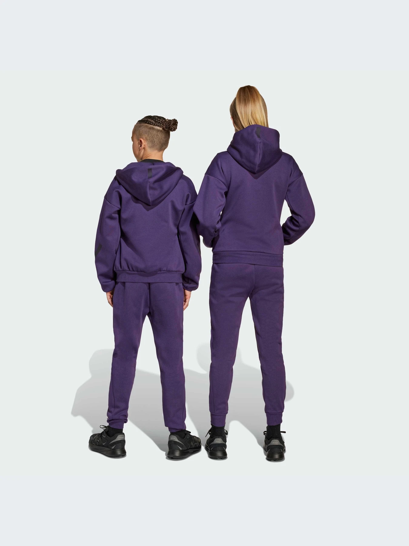 Брюки Adidas ZNE модель JW2429-KZ Брюки Adidas ZNE модель JW2429-KZ Фото