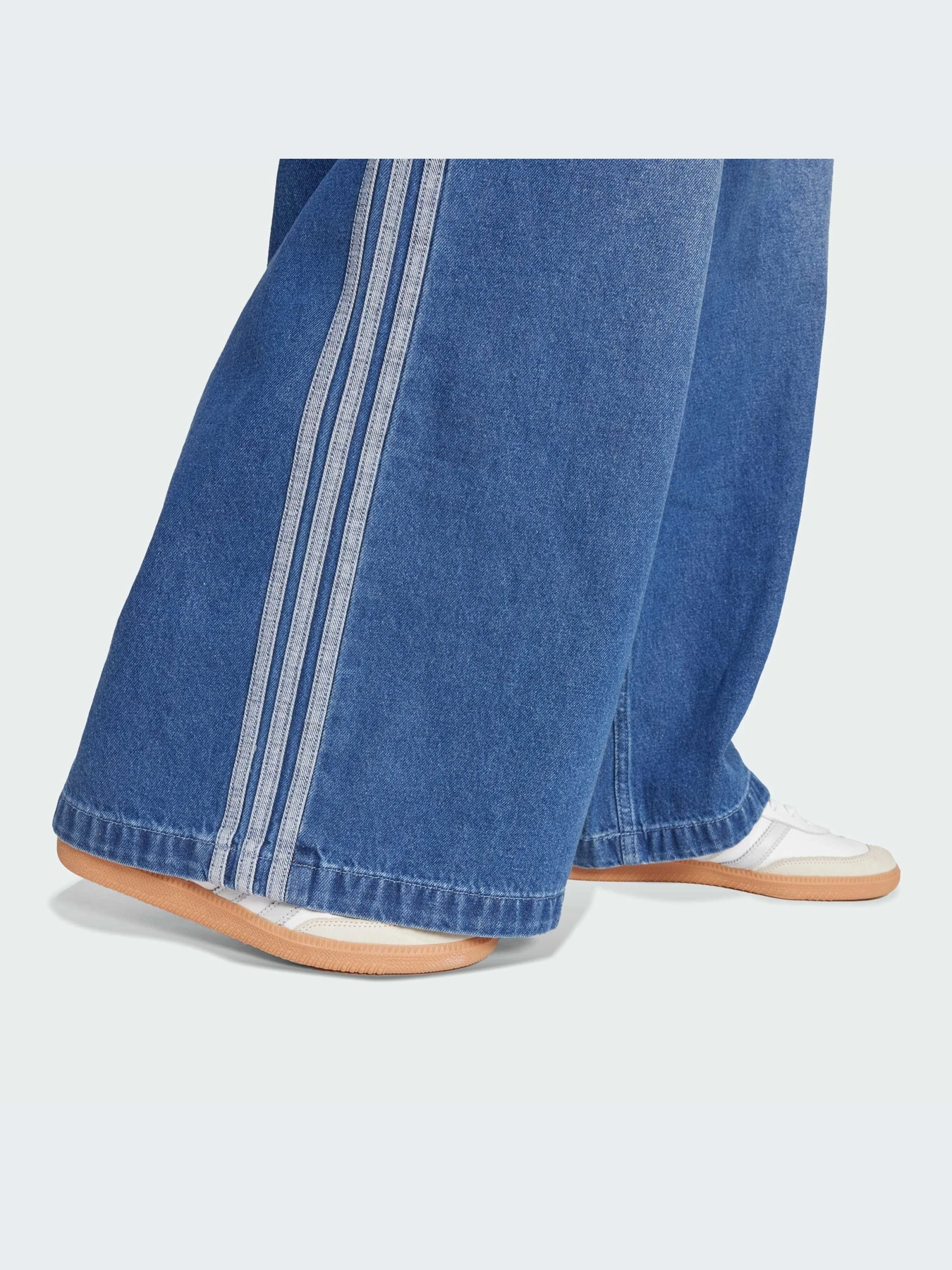 Брюки Adidas Adicolor модель JV7454-KZ Брюки Adidas Adicolor модель JV7454-KZ Фото