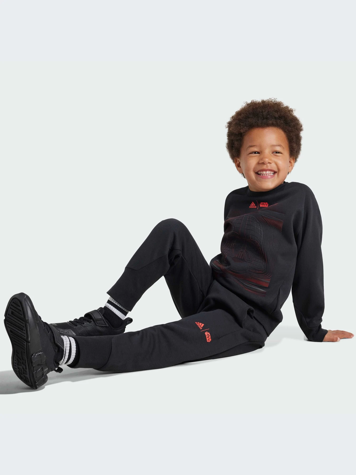 Костюмы Adidas модель IV9645-KZ Костюмы Adidas модель IV9645-KZ Фото