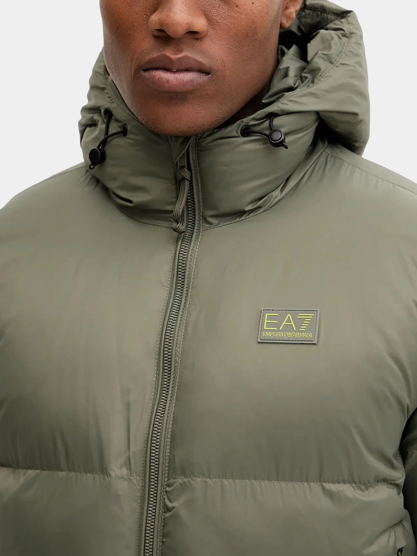 Куртки и дубленки EA7 модель 7M000694-AF15956-U8142 Фото