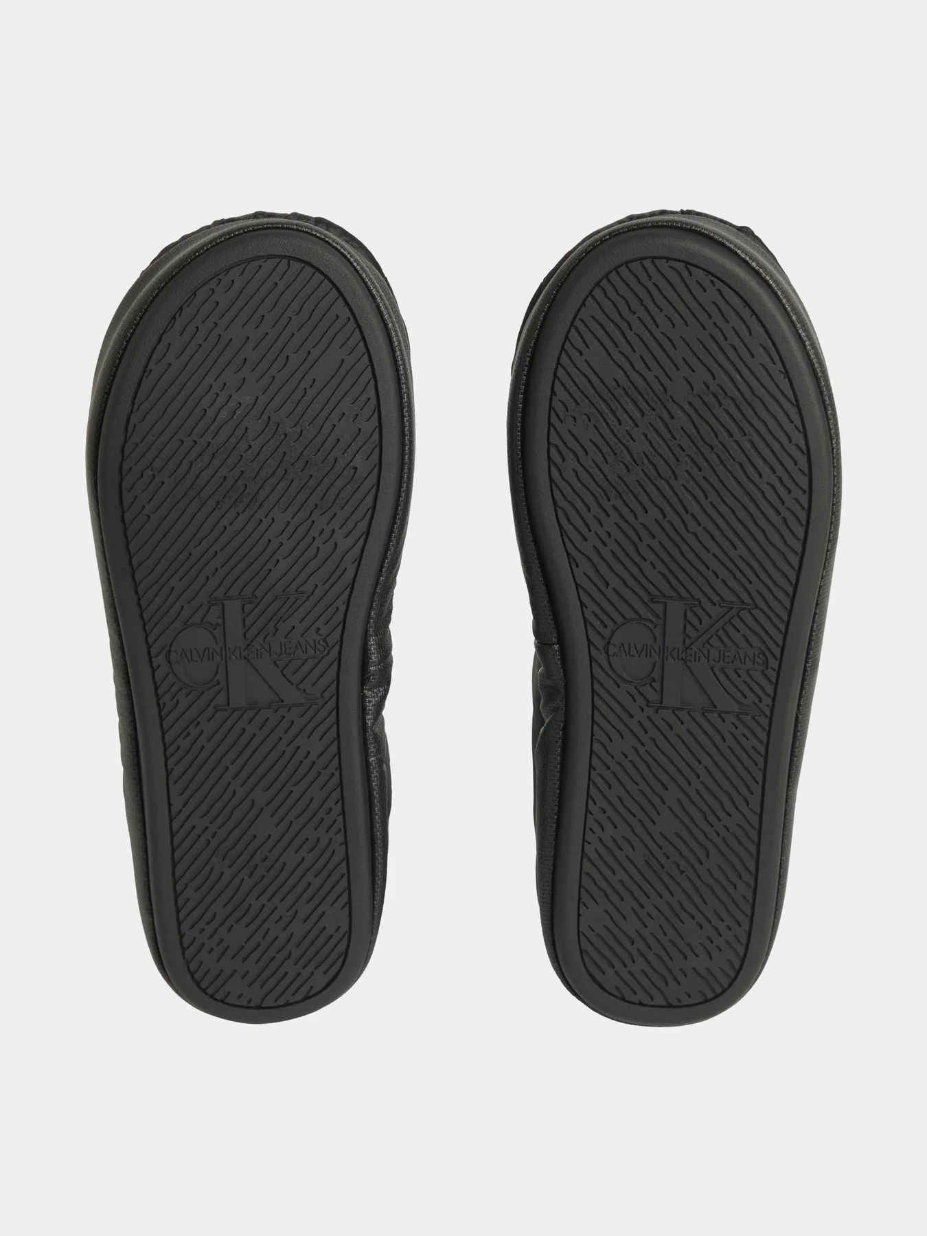 Тапки Calvin Klein модель HW0HW02830-BEH Тапки Calvin Klein модель HW0HW02830-BEH Фото