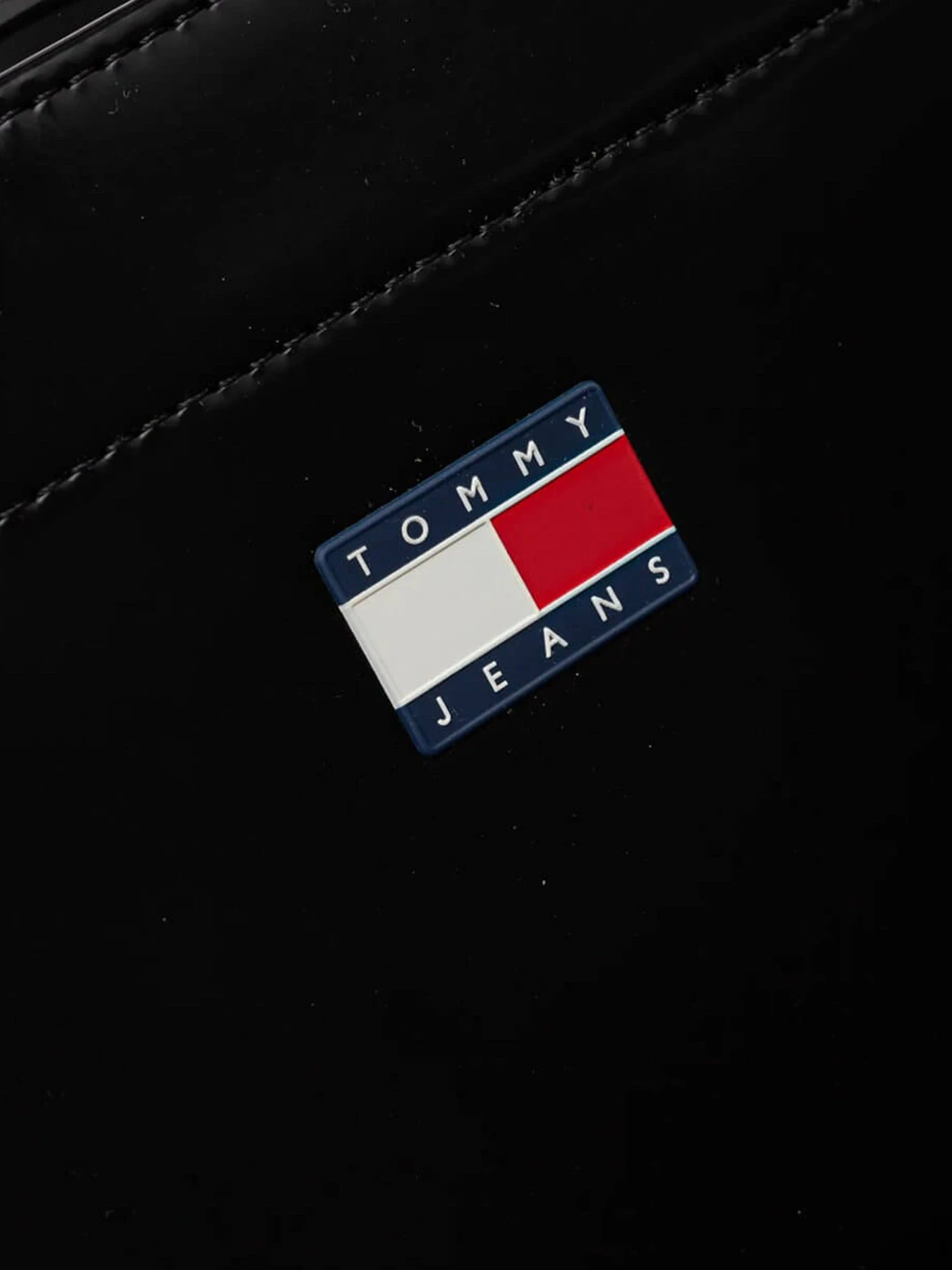 Сумки Tommy Hilfiger модель AW0AW17870-BDS Фото