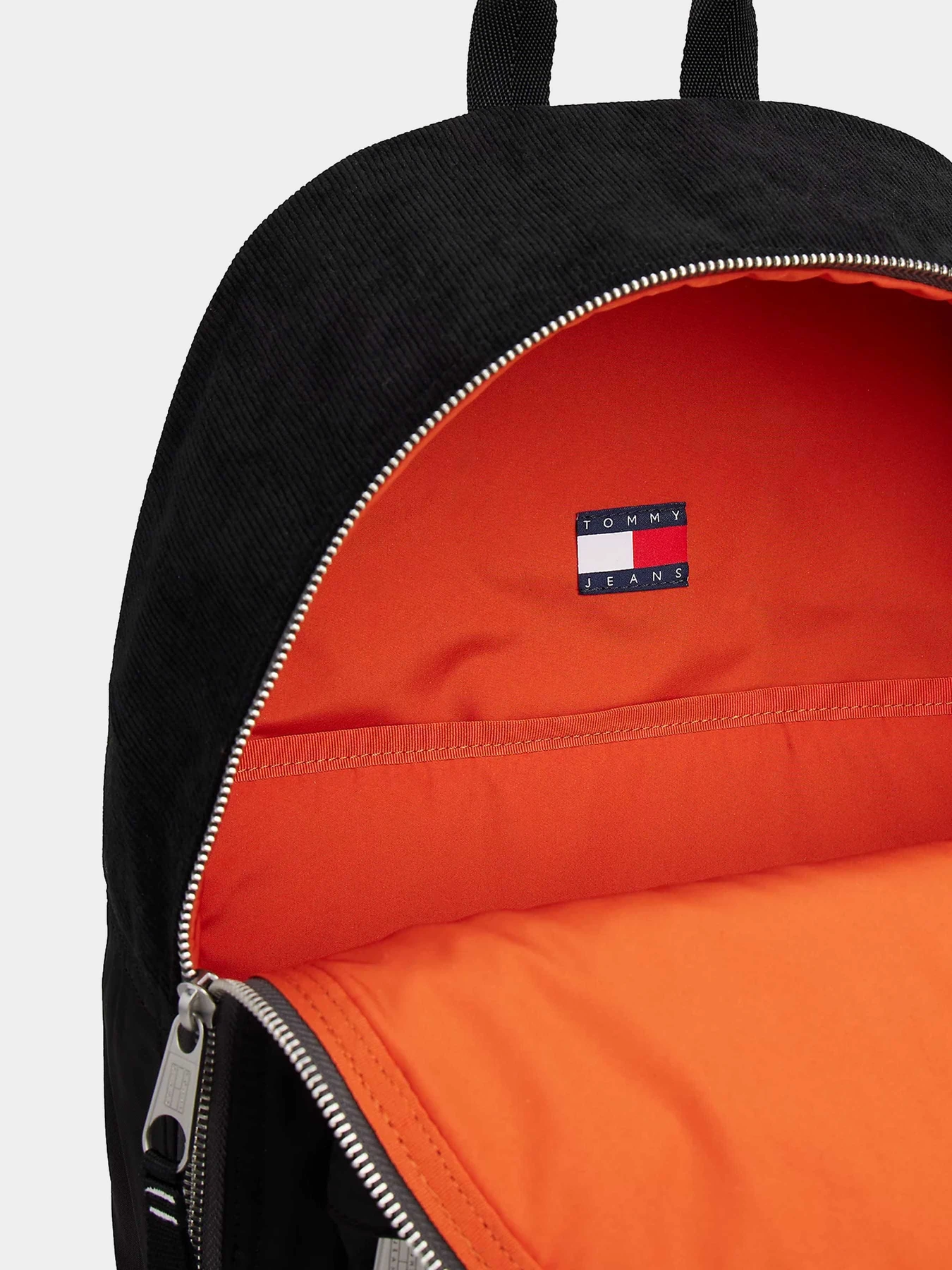 Рюкзаки Tommy Hilfiger модель AM0AM13733-BDS Рюкзаки Tommy Hilfiger модель AM0AM13733-BDS Фото