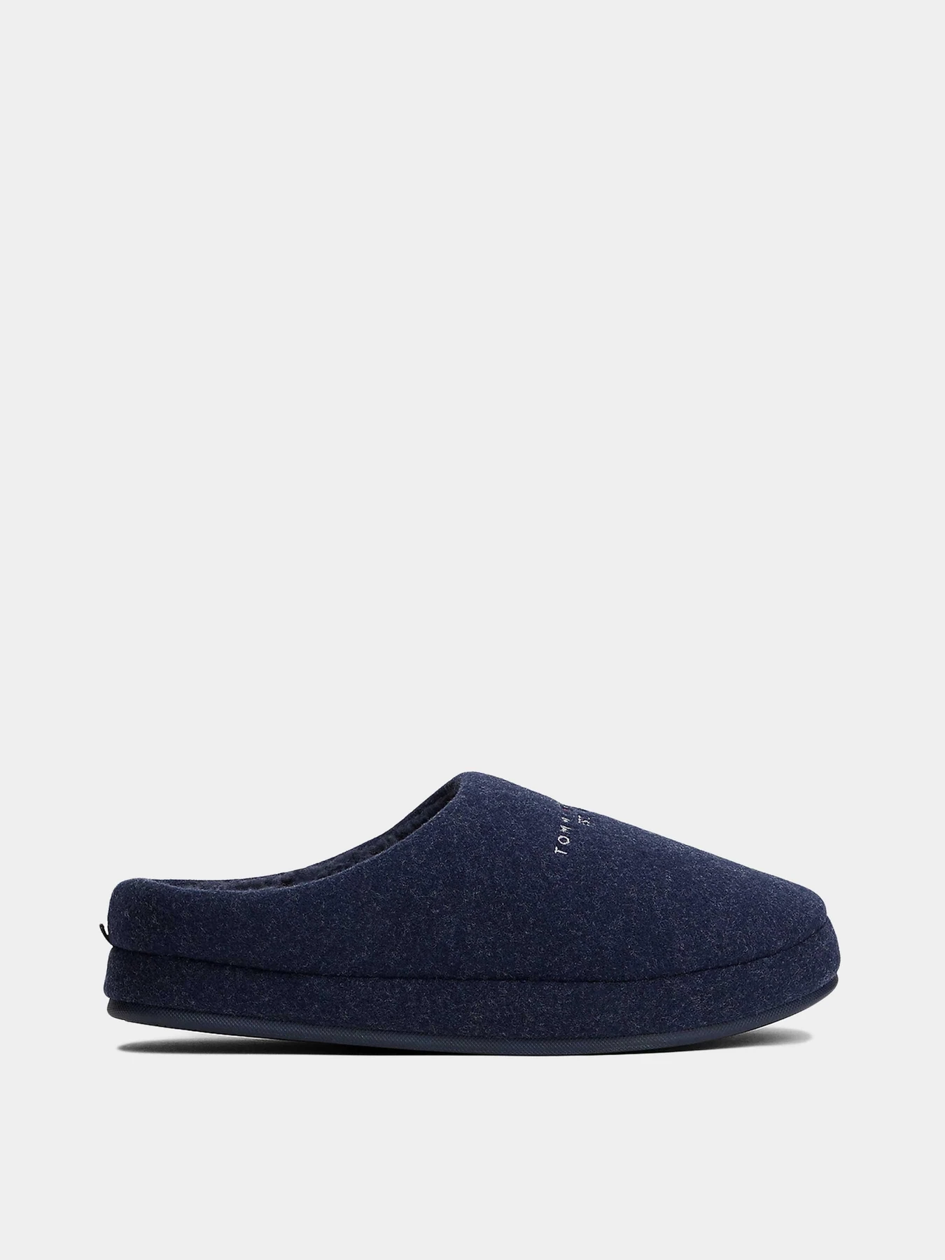 Тапки Tommy Hilfiger модель FM0FM05614-DW5 Тапки Tommy Hilfiger модель FM0FM05614-DW5 Фото