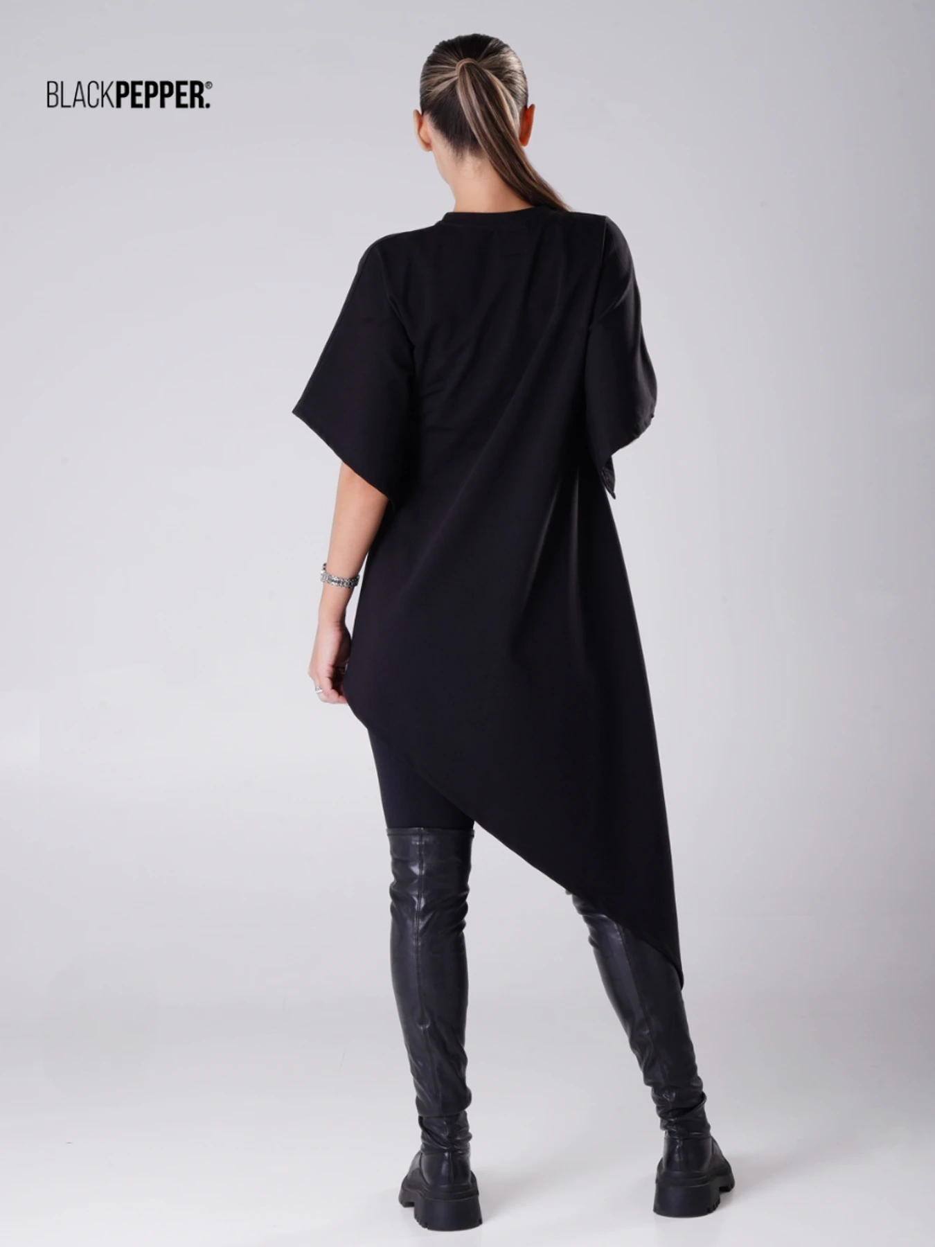 Платья BLACKPEPPER. Туника модель 00006787AW2024 Фото