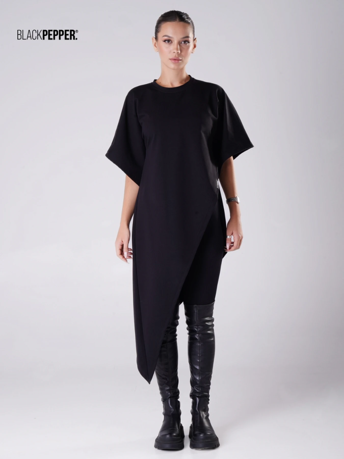 Платья BLACKPEPPER. Туника модель 00006787AW2024 Фото