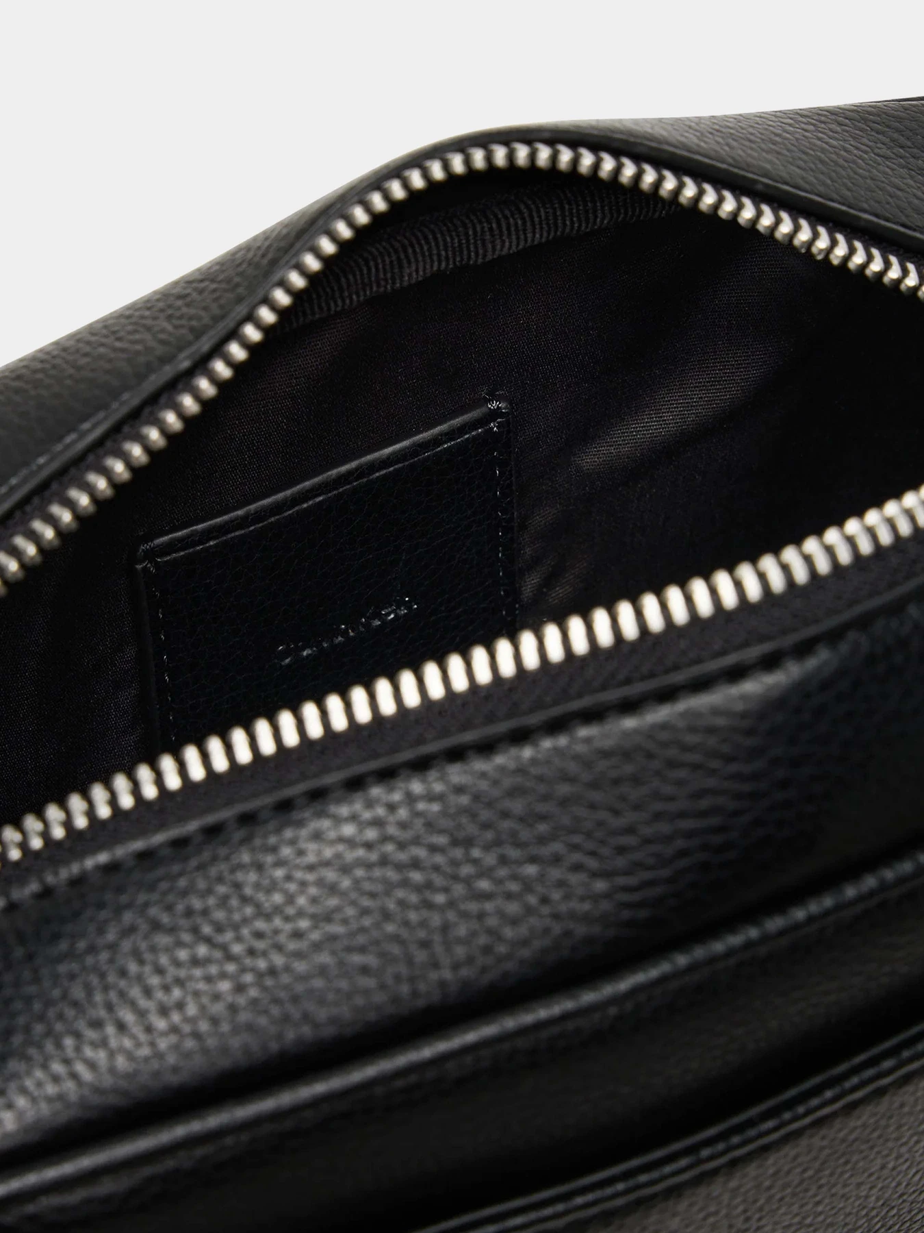 Сумки Calvin Klein модель LV04D3129G-UB1 Фото