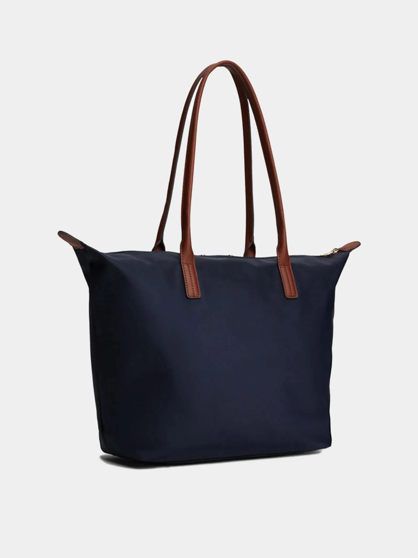 Сумки Tommy Hilfiger модель AW0AW17706-0GY Сумки Tommy Hilfiger модель AW0AW17706-0GY Фото