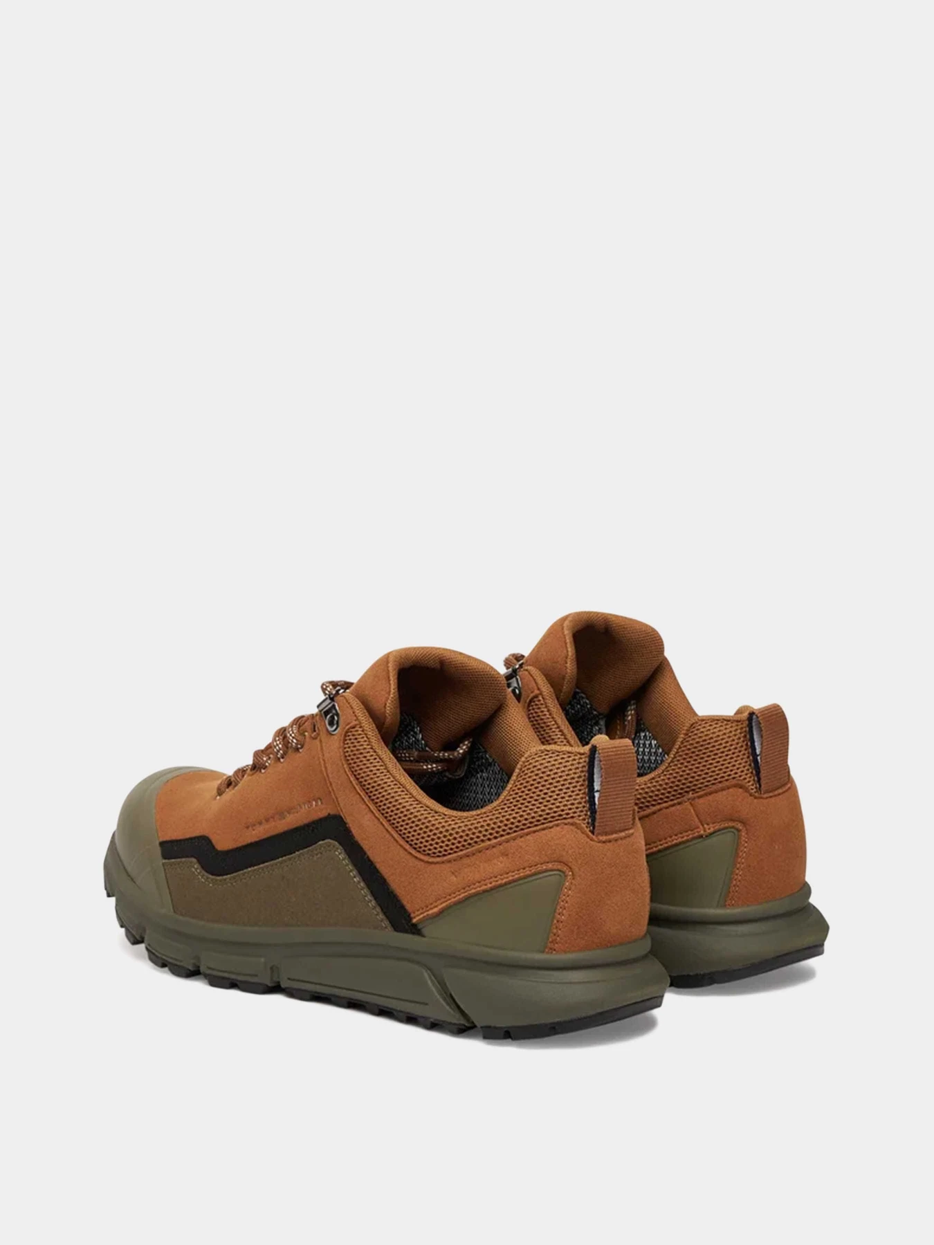 Кроссовки Tommy Hilfiger модель FM0FM05655-GWJ Кроссовки Tommy Hilfiger модель FM0FM05655-GWJ Фото